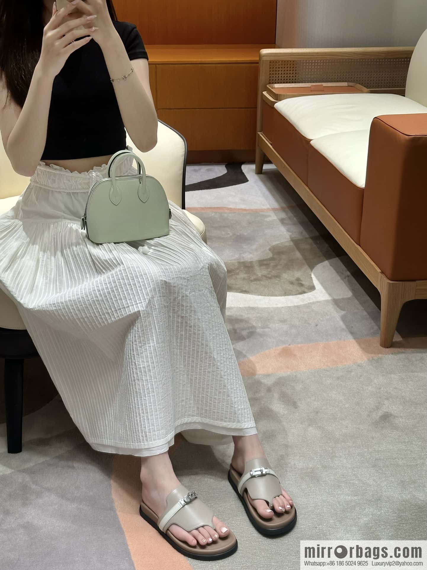 Hermès 258 Empire, plain weave/swift gray-yellow beige/Grayish-yellow beige