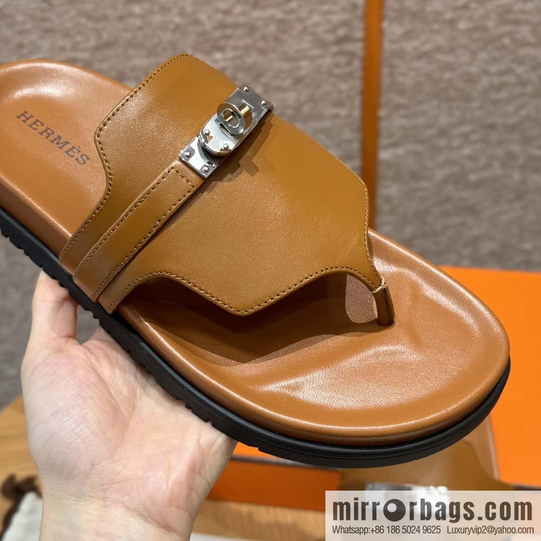 Hermès 258 Empire, plain weave/swift brown/brown