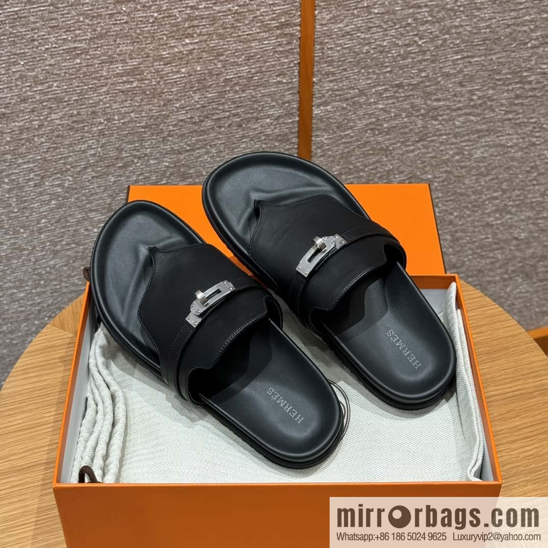 Hermès 258 Empire, plain weave/swift black/89/Black