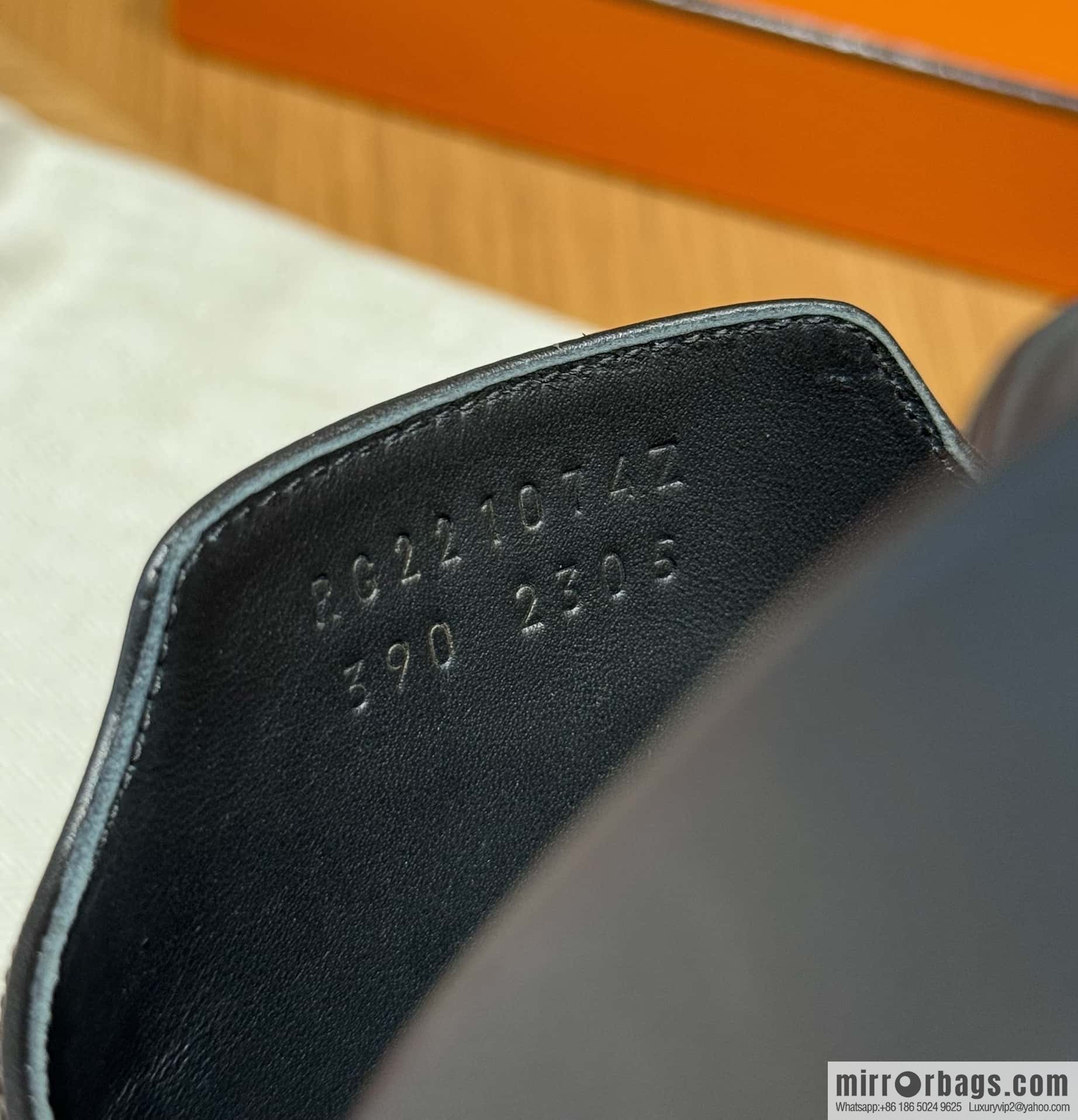 Hermès 258 Empire, plain weave/swift black/89/Black