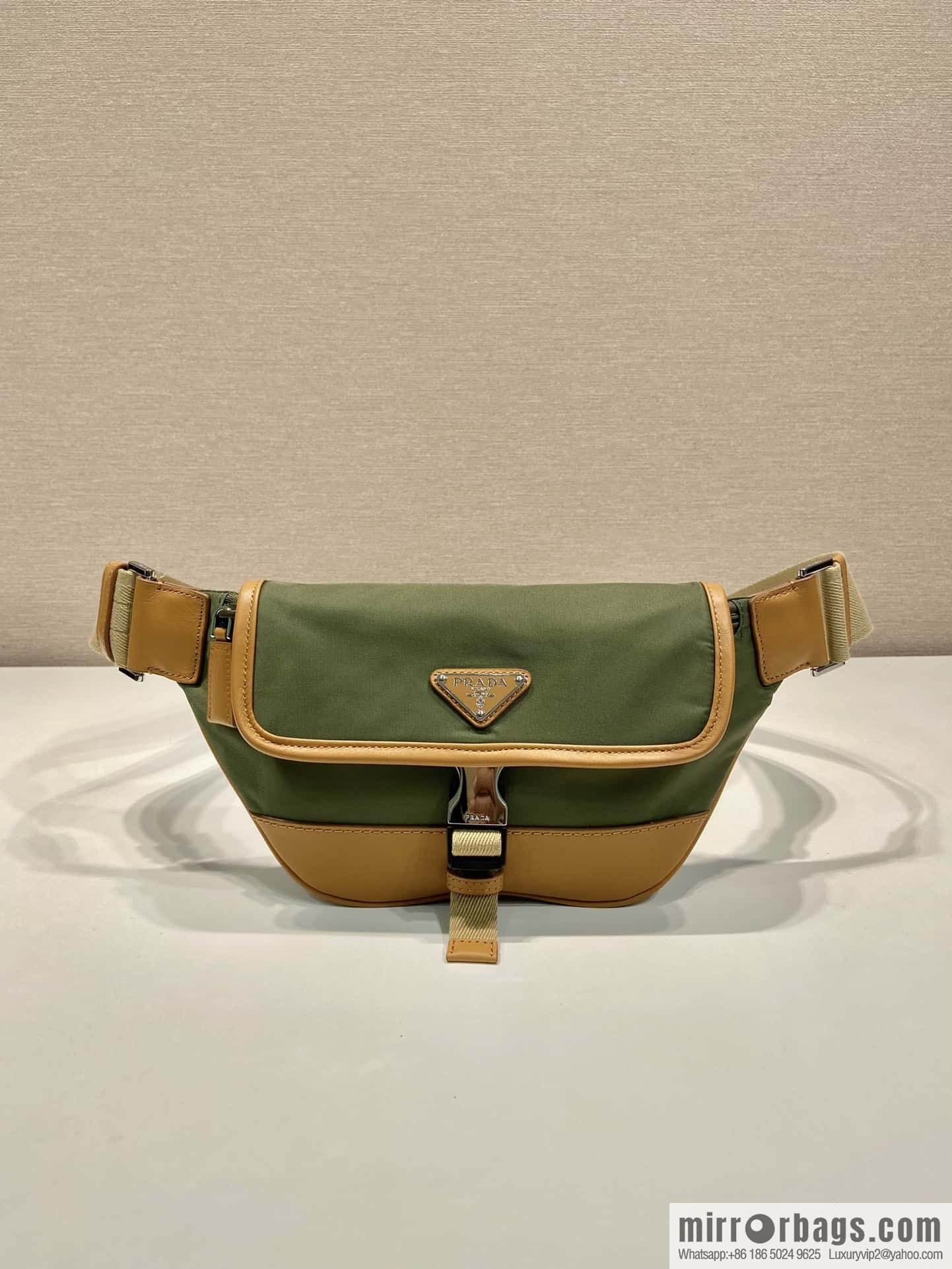 PRADA 🎉 new fanny pack 🎉 2VH176