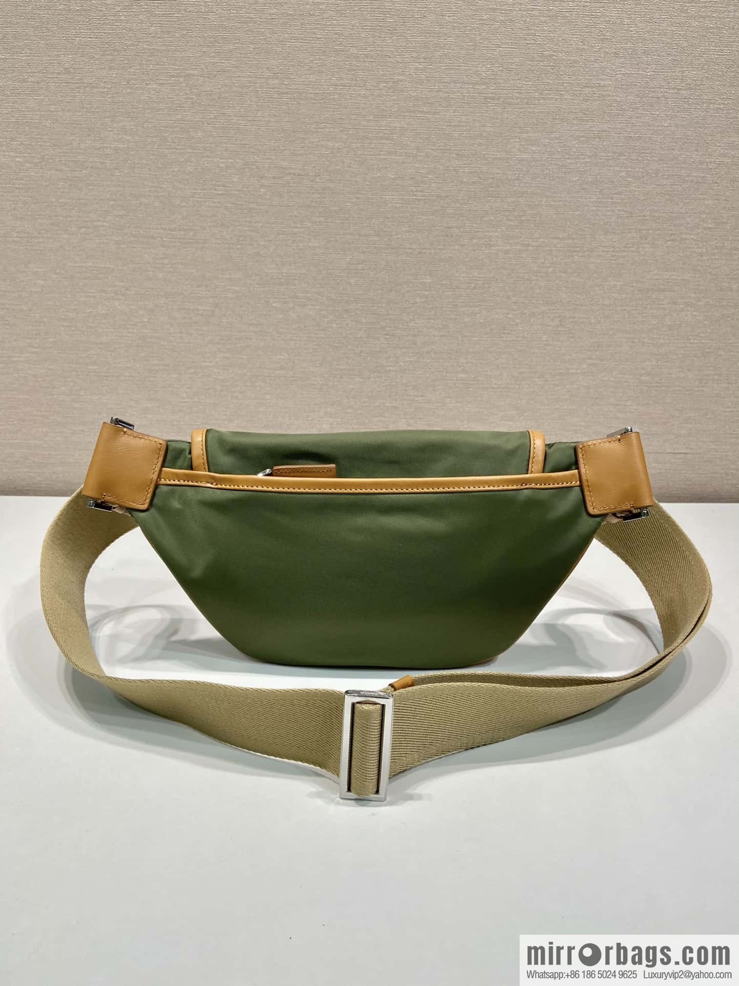 PRADA 🎉 new fanny pack 🎉 2VH176