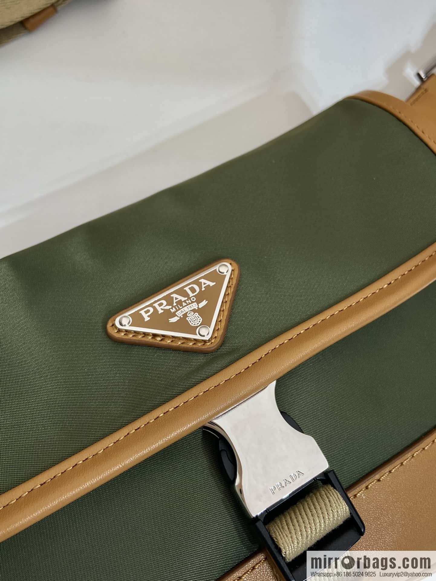 PRADA 🎉 new fanny pack 🎉 2VH176