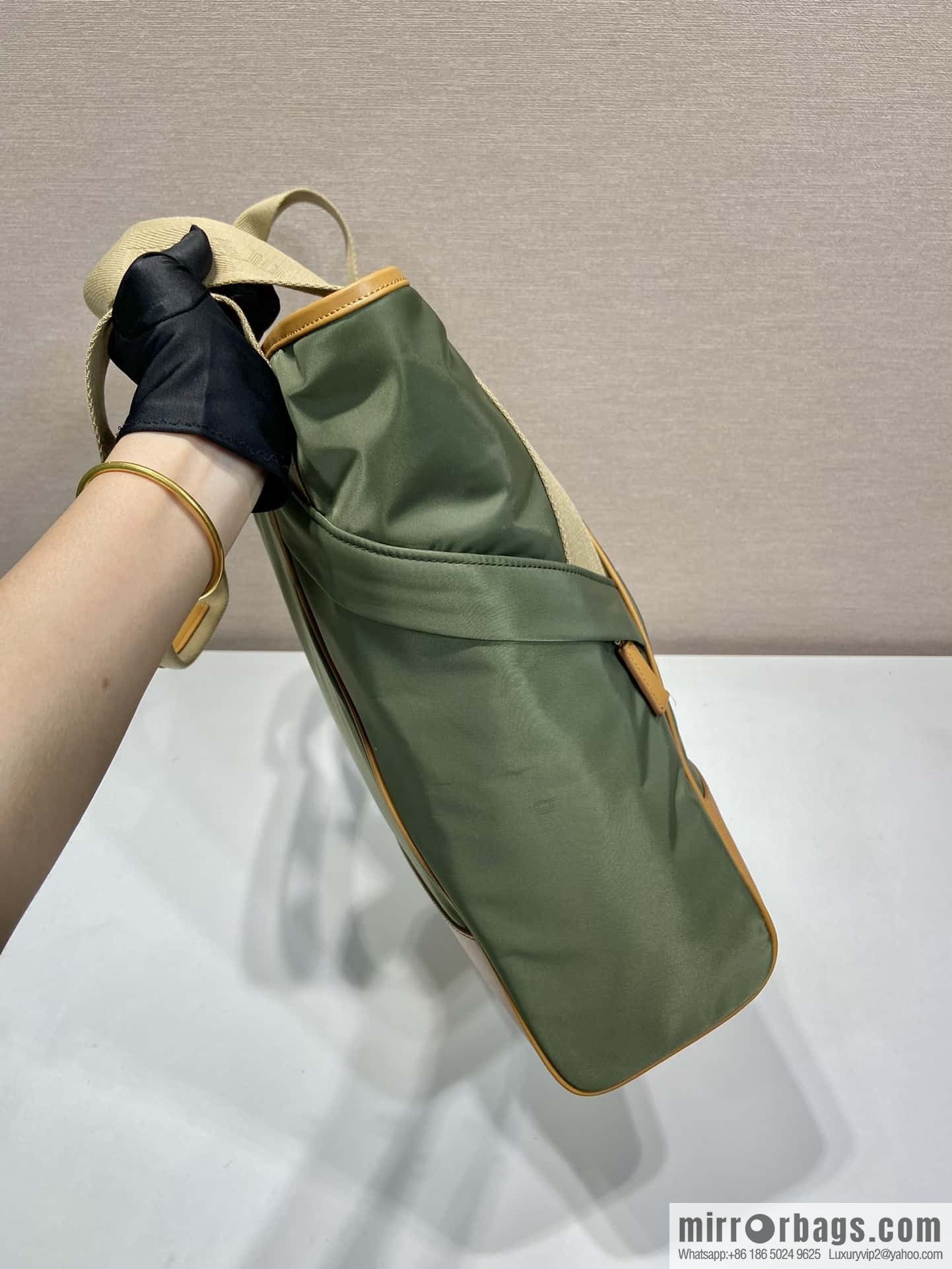 PRADA 🎉 new tote bag 🎉 2VG119