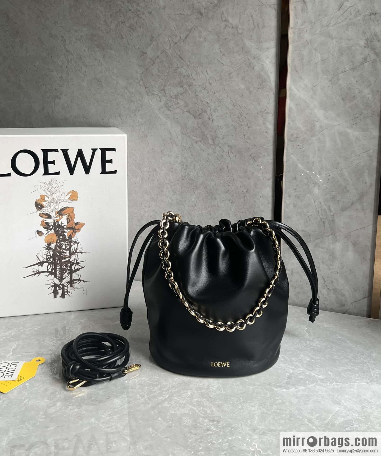 LOEWE Flamenco Purse Bucket 0806 black
