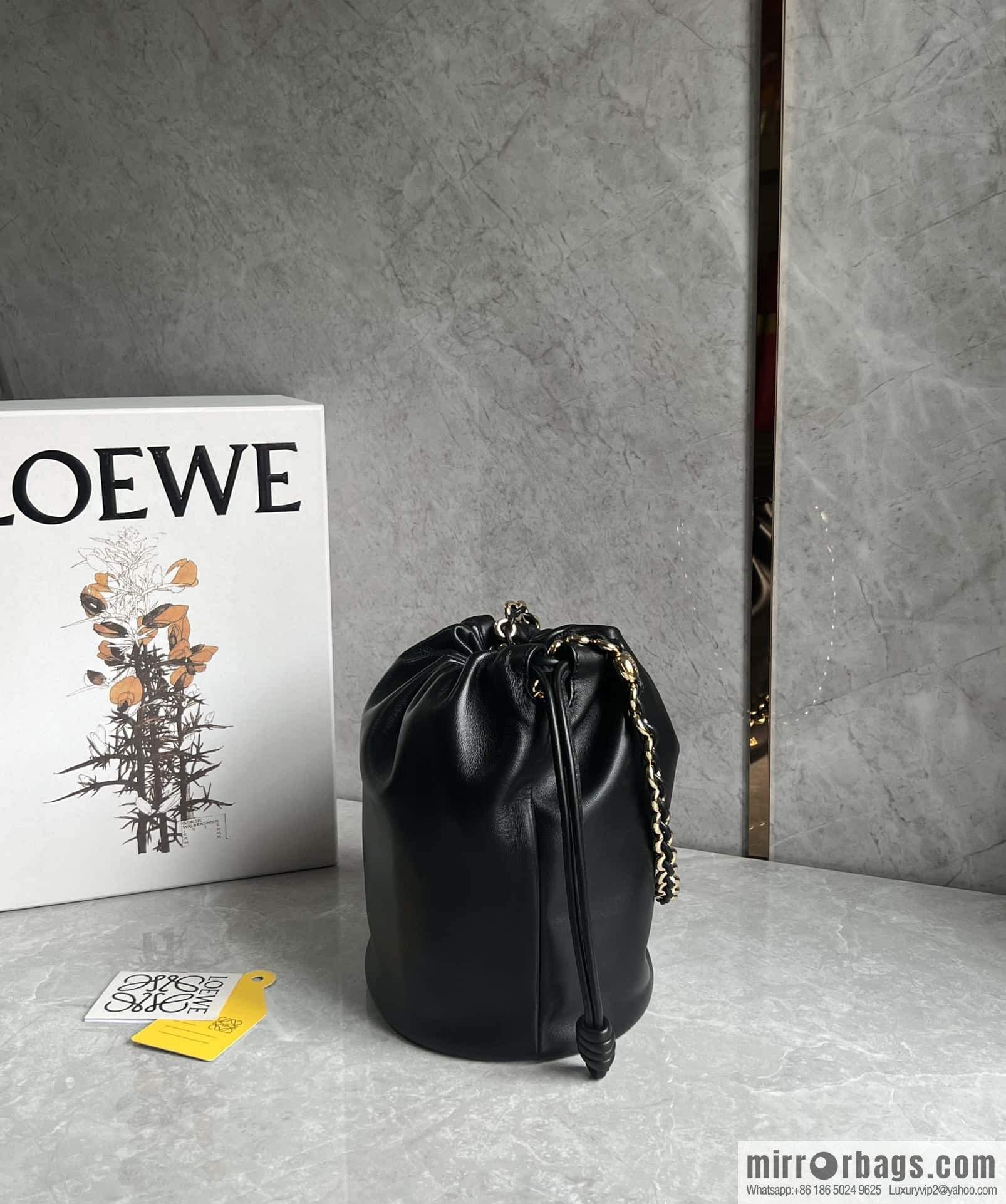 LOEWE Flamenco Purse Bucket 0806 black