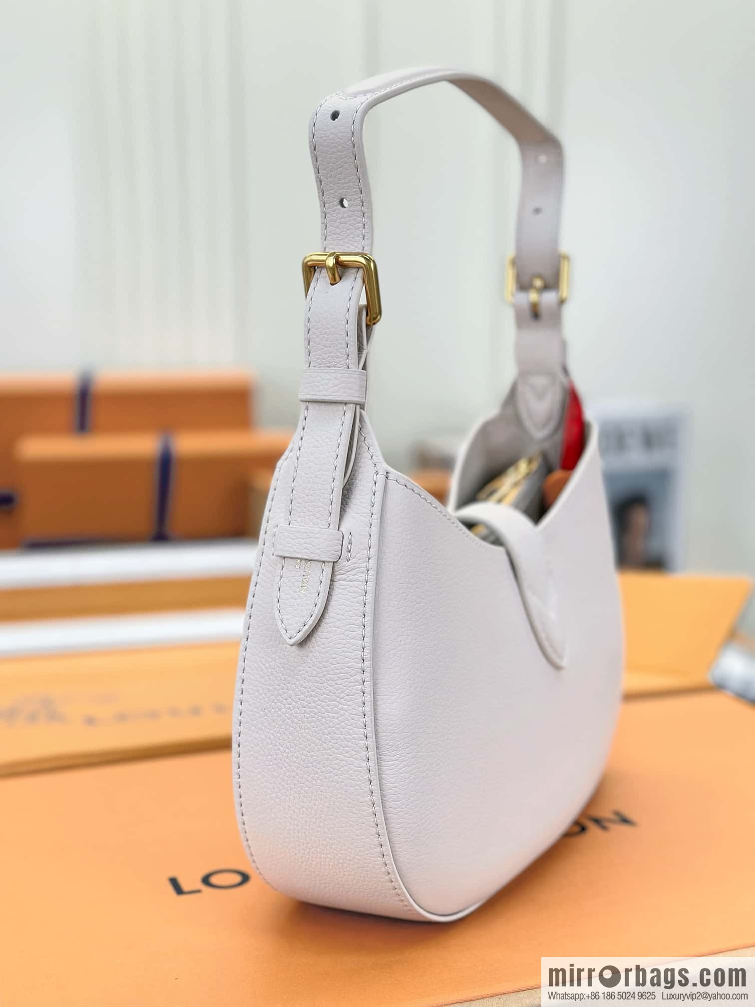 LV M24990 LOW KEY SHOULDER BAG