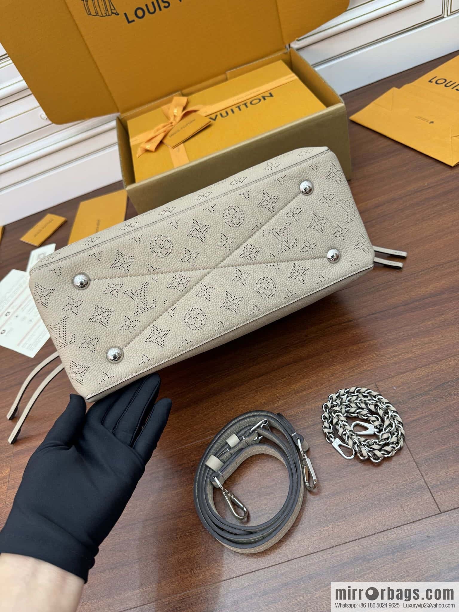 LV M59201 BELLA TOTE handbag
