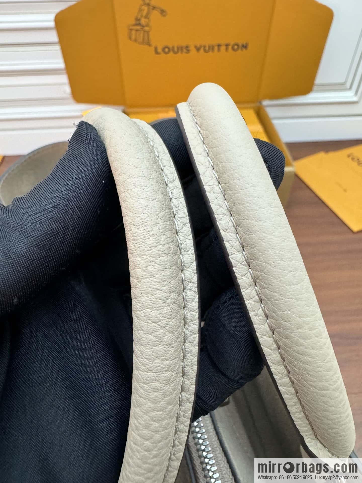 LV M59201 BELLA TOTE handbag