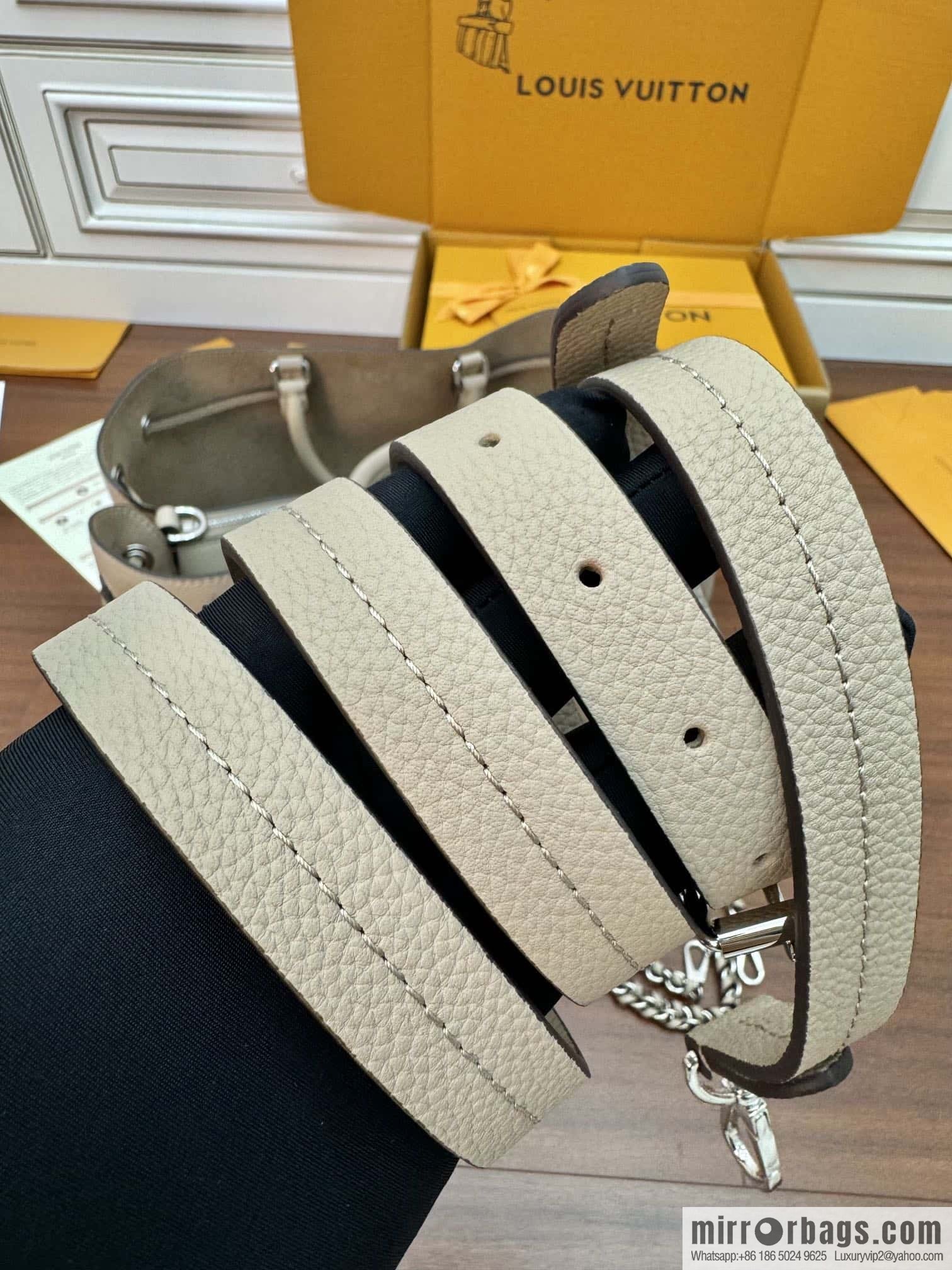 LV M59201 BELLA TOTE handbag