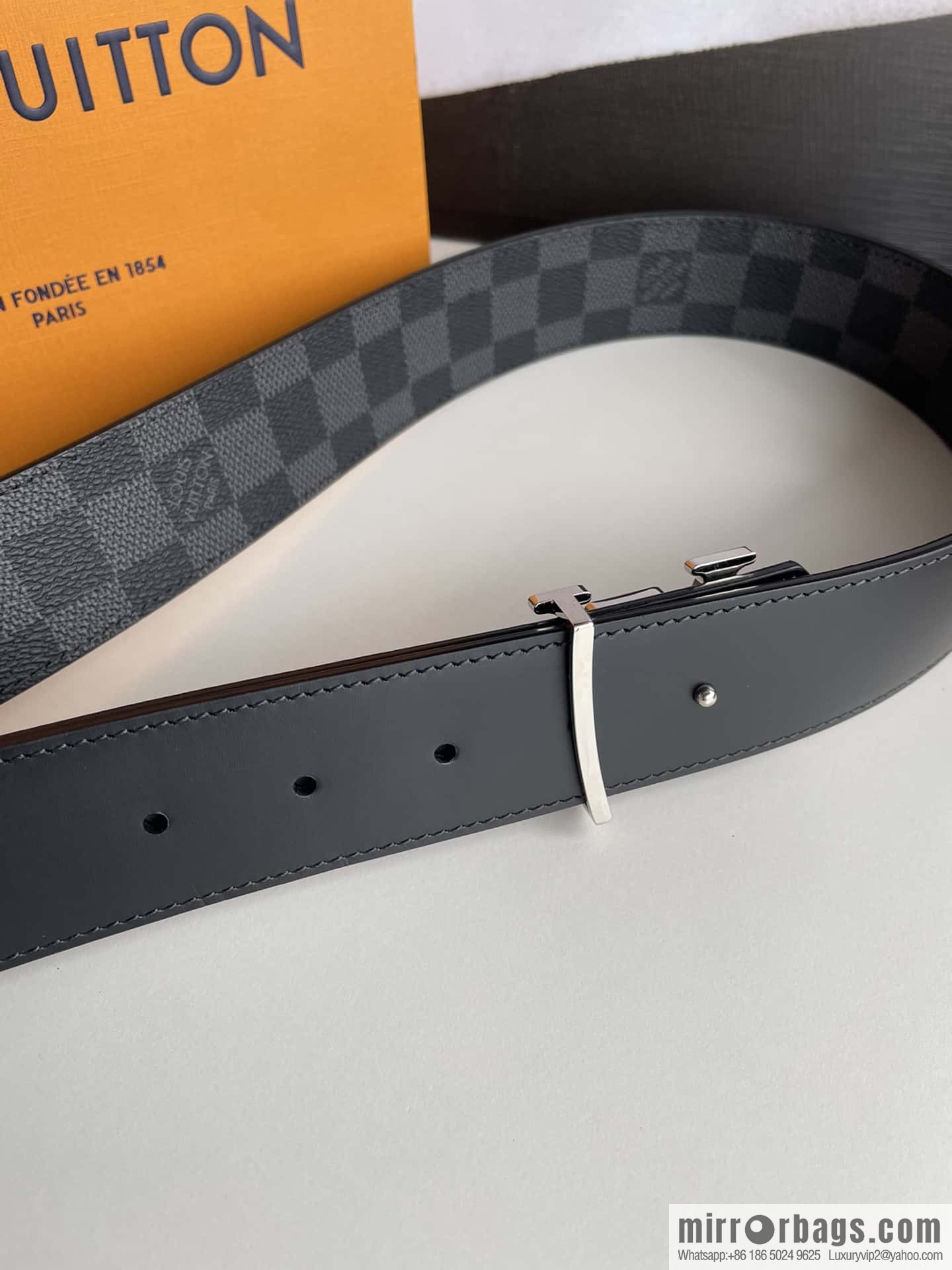 LV/Louis Vuitton Monogram Eclipse Canvas Calfskin SHAPE40mm Double Sided Belt