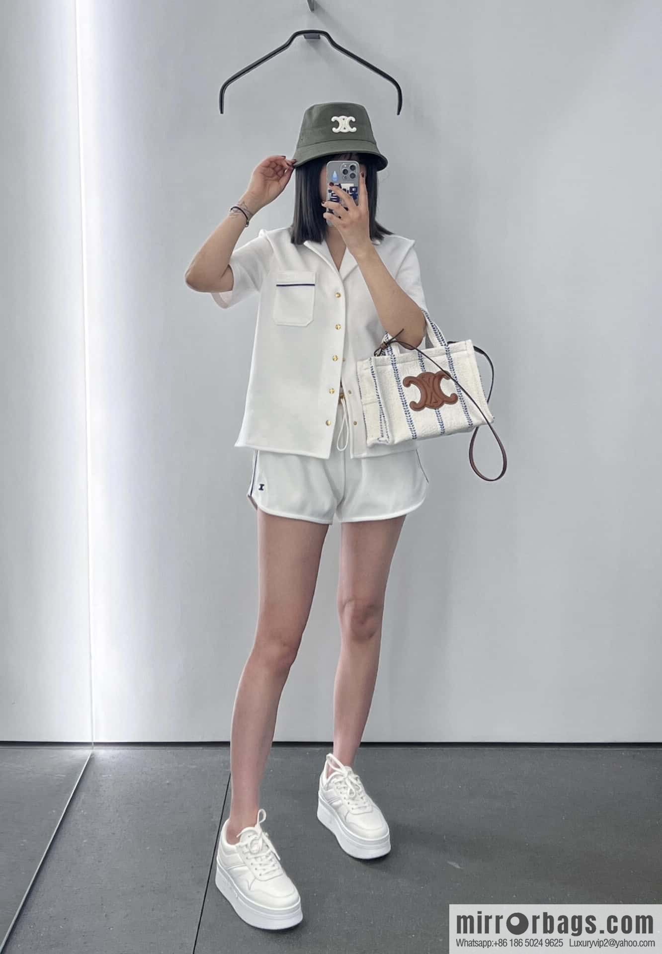 CELINE classic spring and summer thick-soled height-increasing white shoes