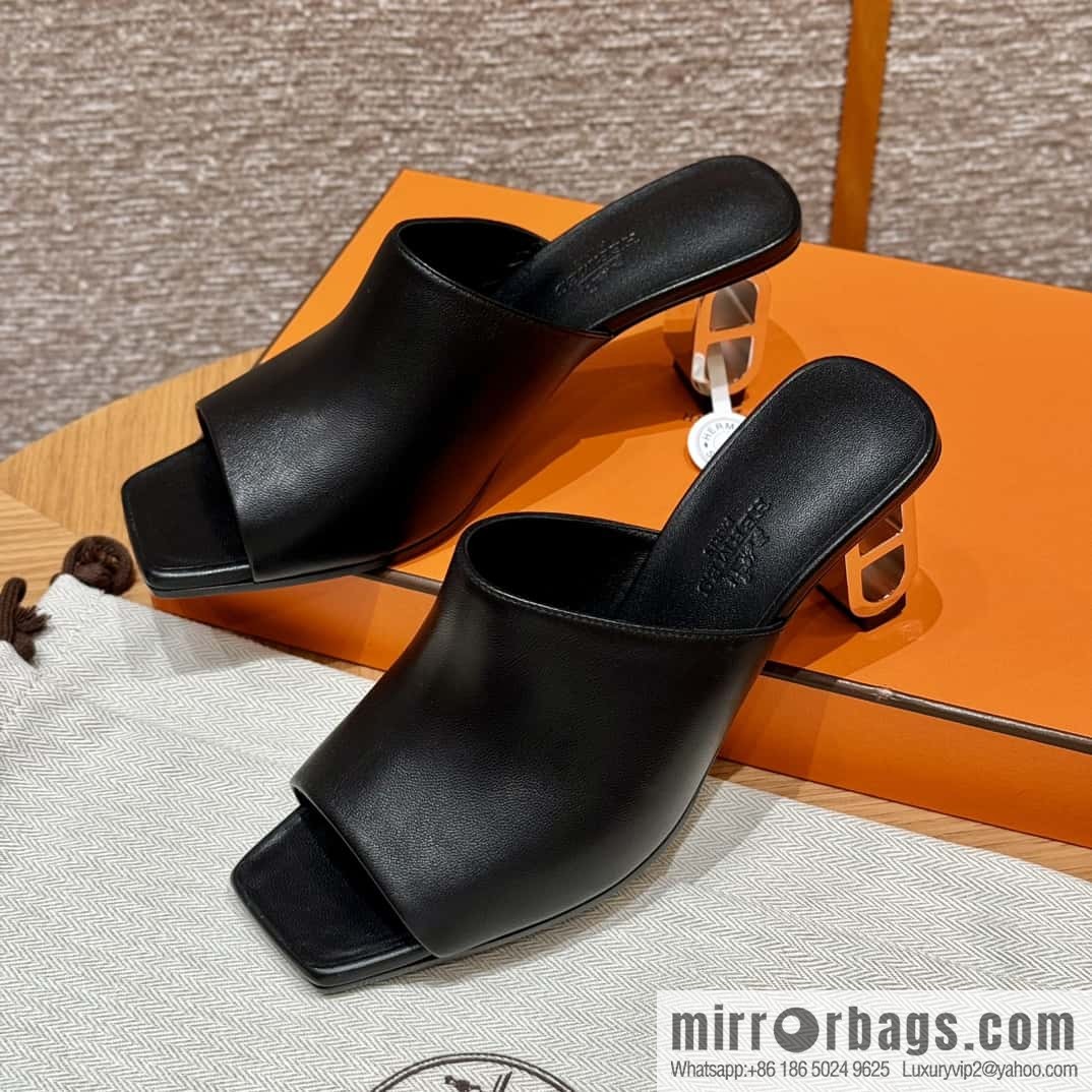 Hermès 122 lconique 60 sandals, black/ck89/noir calfskin/Nappa