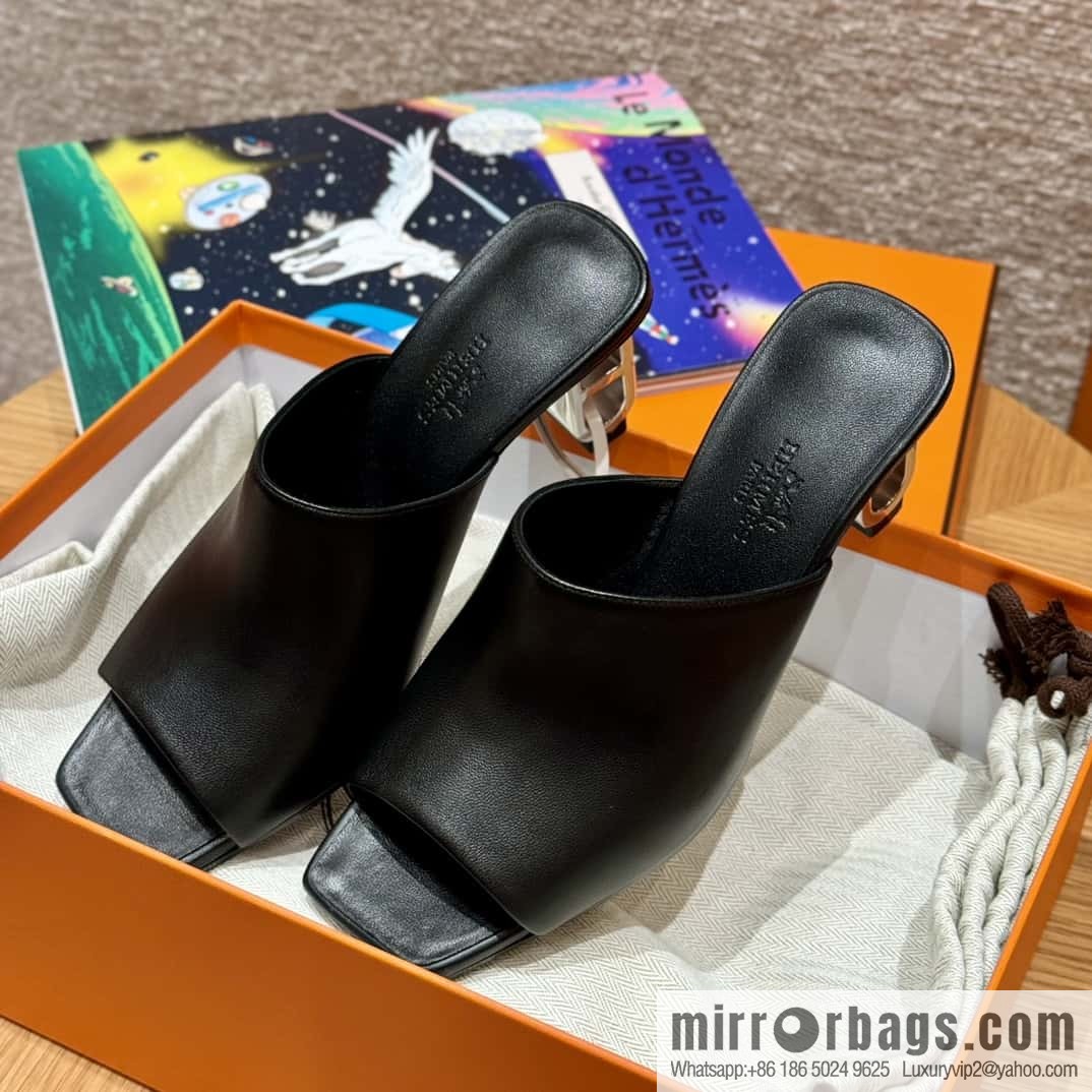Hermès 122 lconique 60 sandals, black/ck89/noir calfskin/Nappa