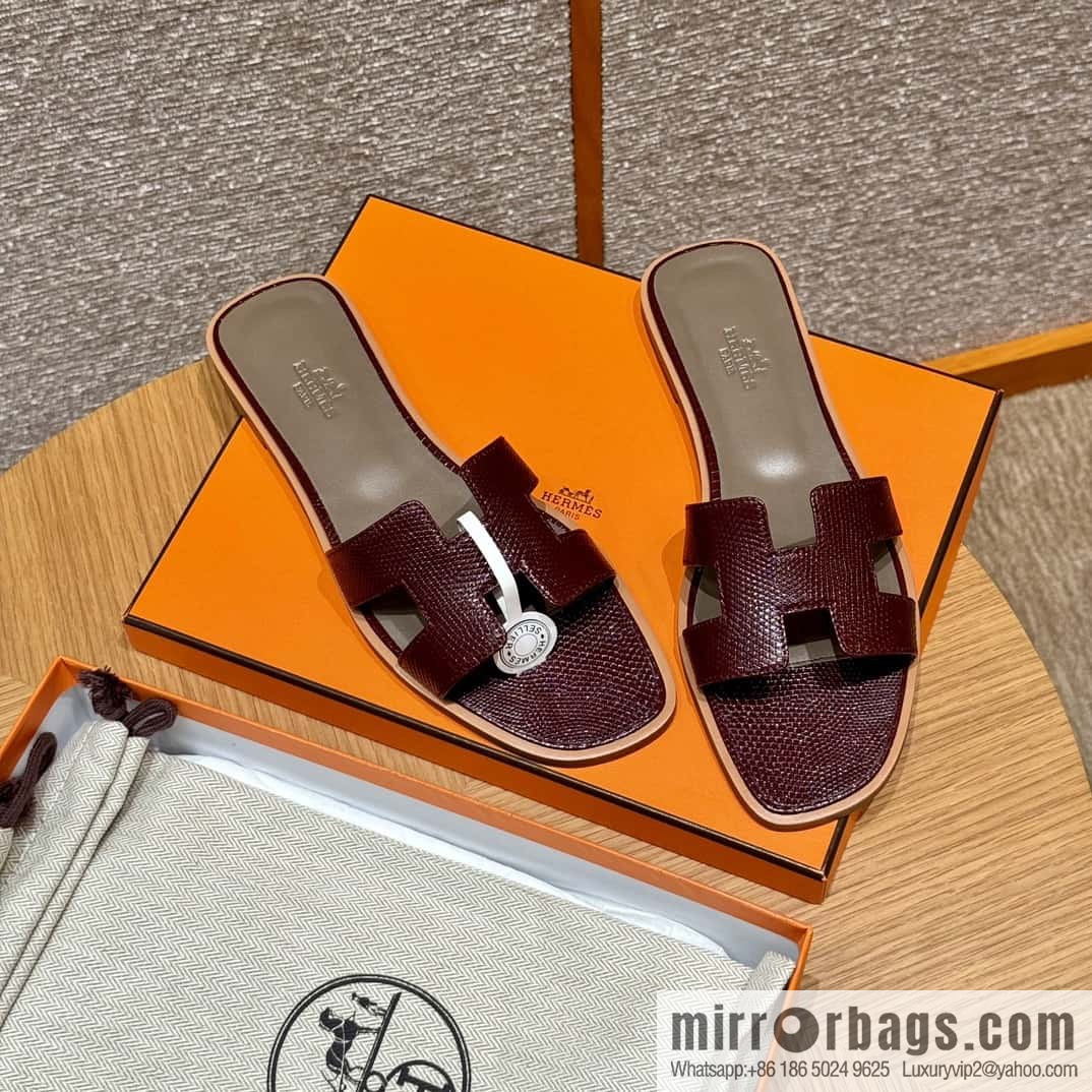 Hermès 181 Oran Sandals, Saddle Red/OG/Rouge Sellier Lizard 🦎/Lizard
