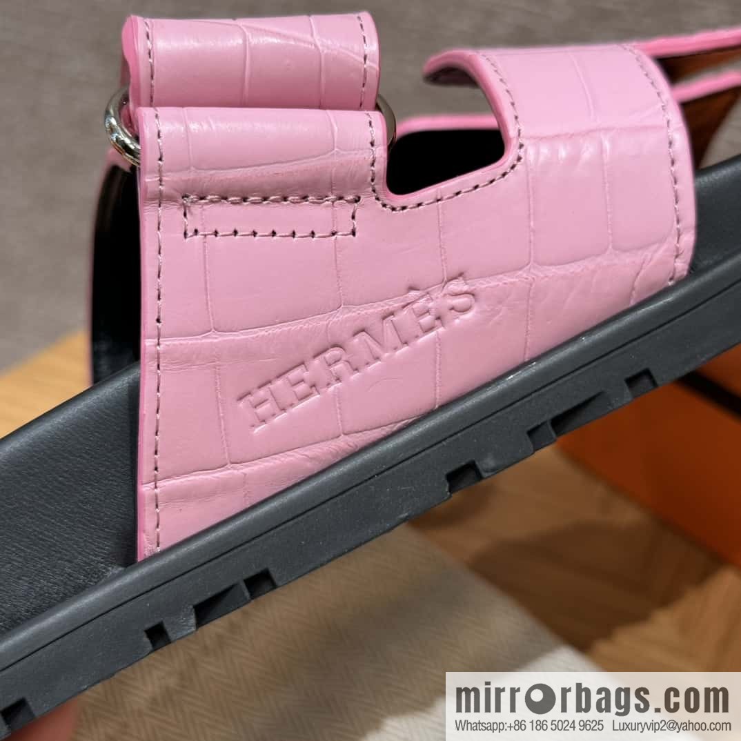 Hermès 225 CHYPRE SANDAL uncle shoes, cherry blossom powder/5P/pink crocodile/alligator🐊