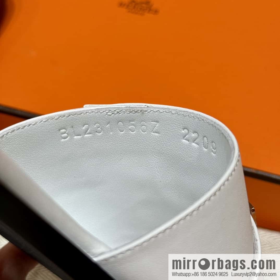 Hermès 183Kelly tow sandals Gigi50 white/01Blanc calfskin /calfskin