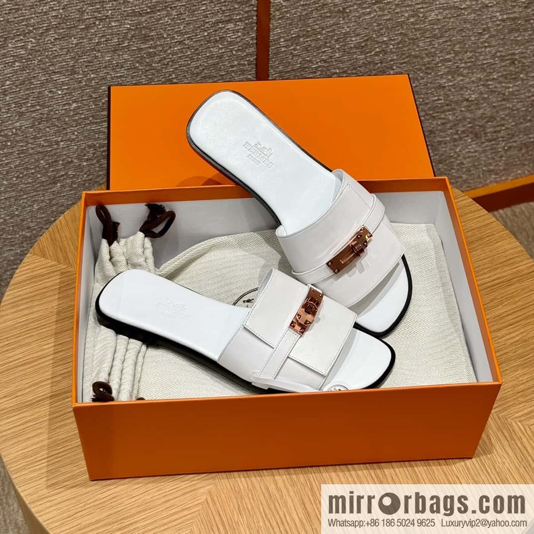 Hermès 183Kelly tow sandals Gigi50 white/01Blanc calfskin /calfskin