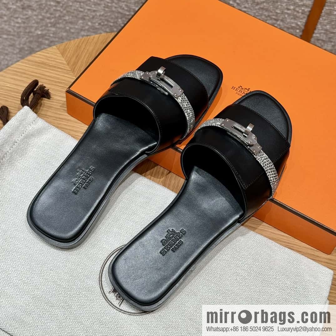 Hermès 183Kelly tow sandals /Giulia black/CK89/Noir/Himalaya/Lizard primary color calfskin with Lizard strip/Calfskin/Lizard/🦎