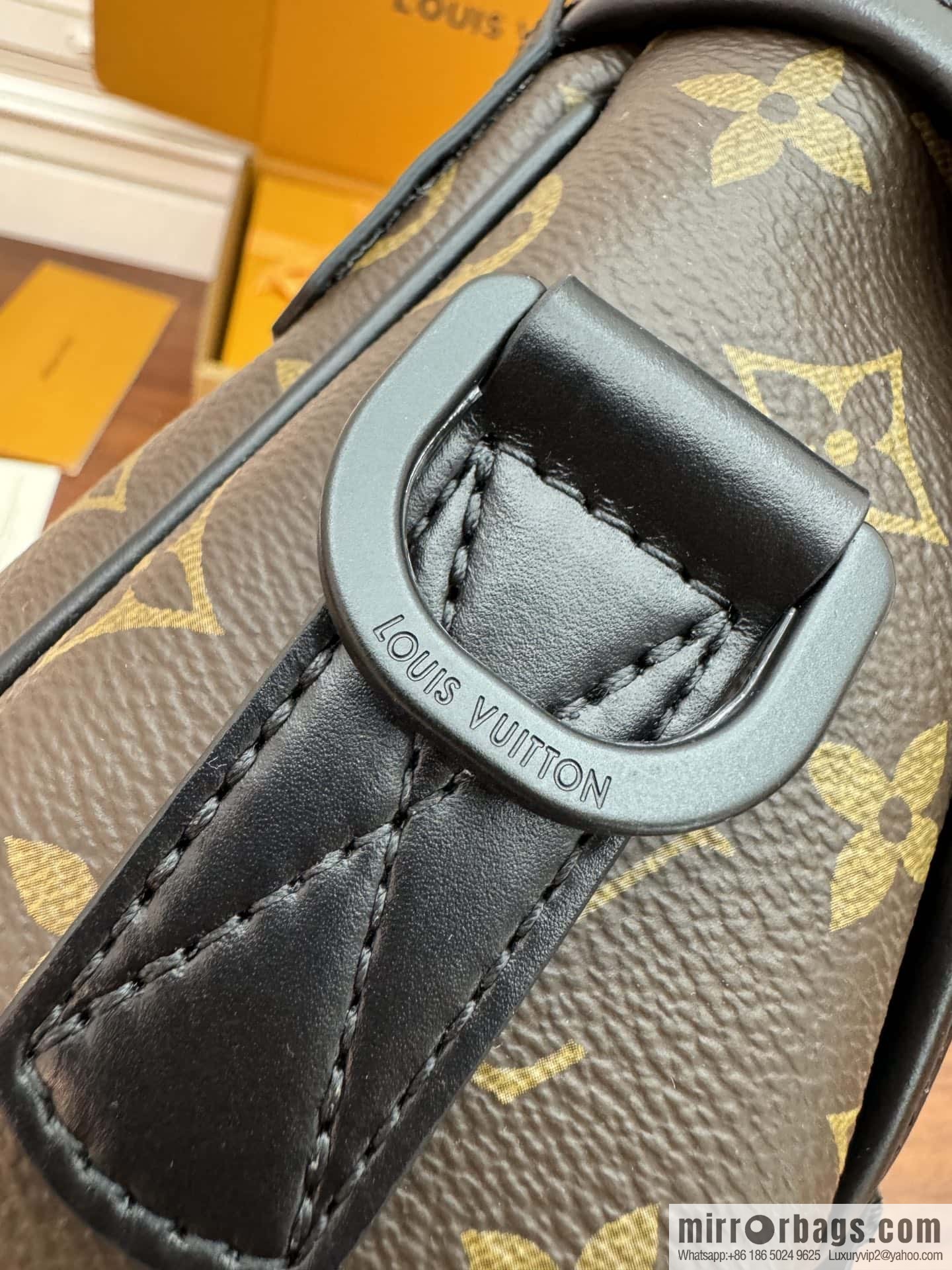 LV M46972 New LV TRAIL messenger bag for the season