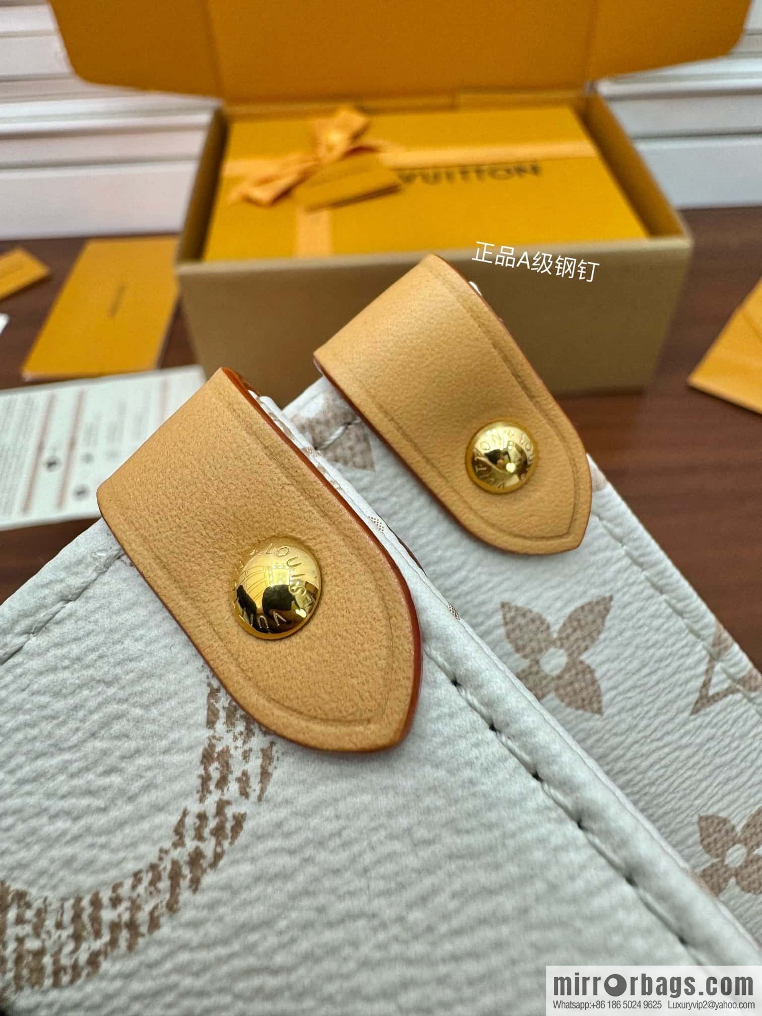 LV M46912 ONTHEGO medium handbag