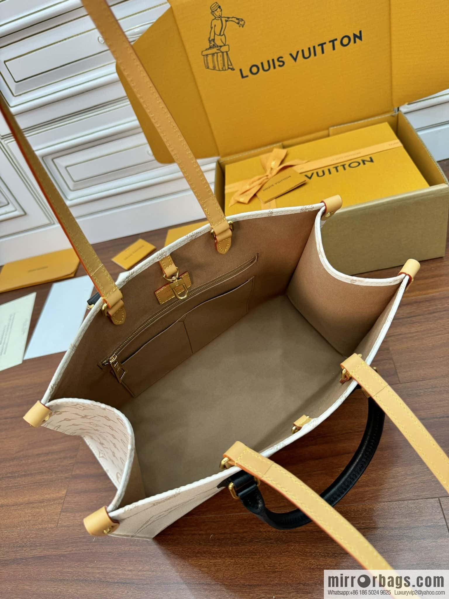 LV M46912 ONTHEGO medium handbag