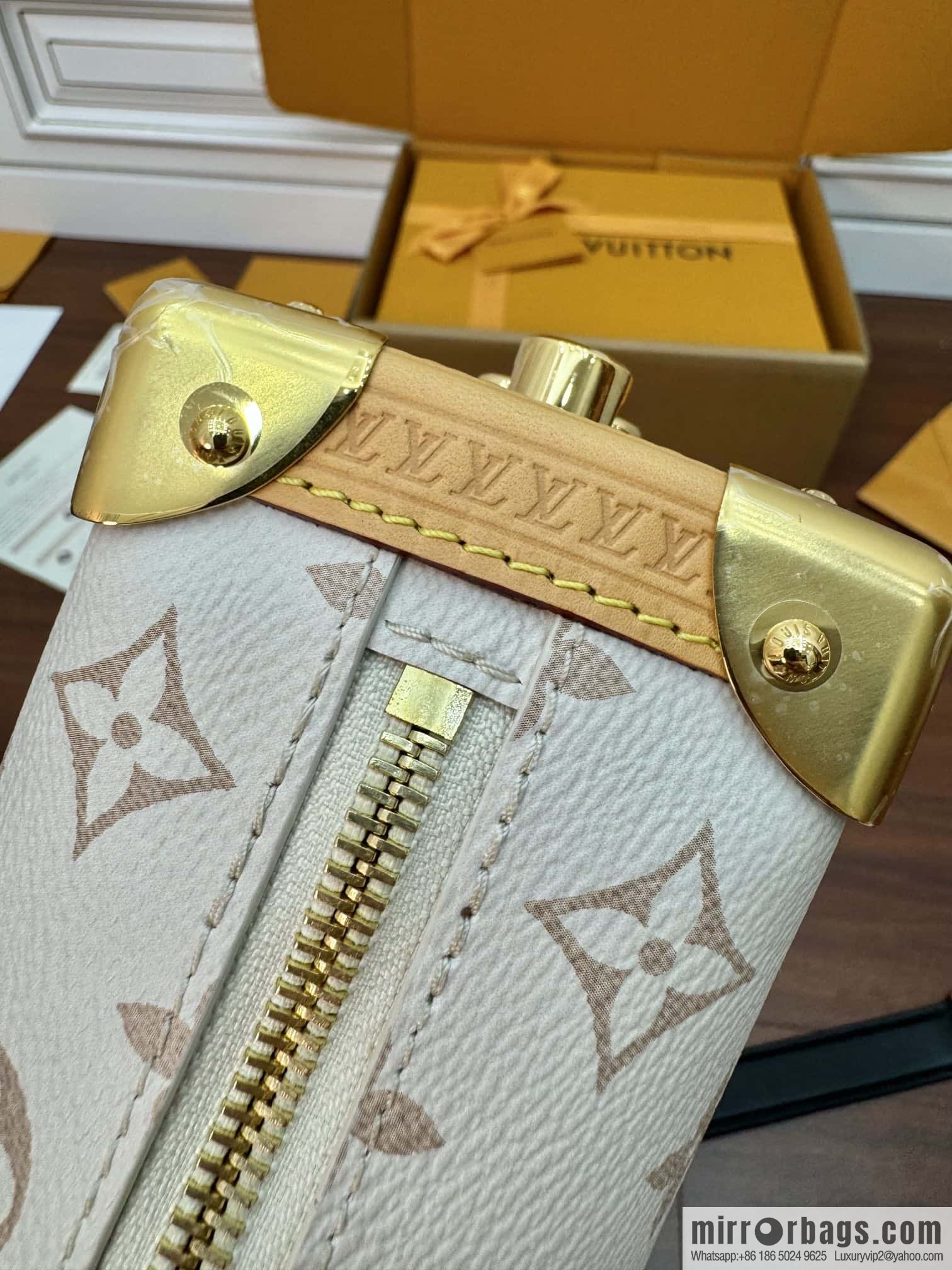 LV M46907 SIDE TRUNK M BAG