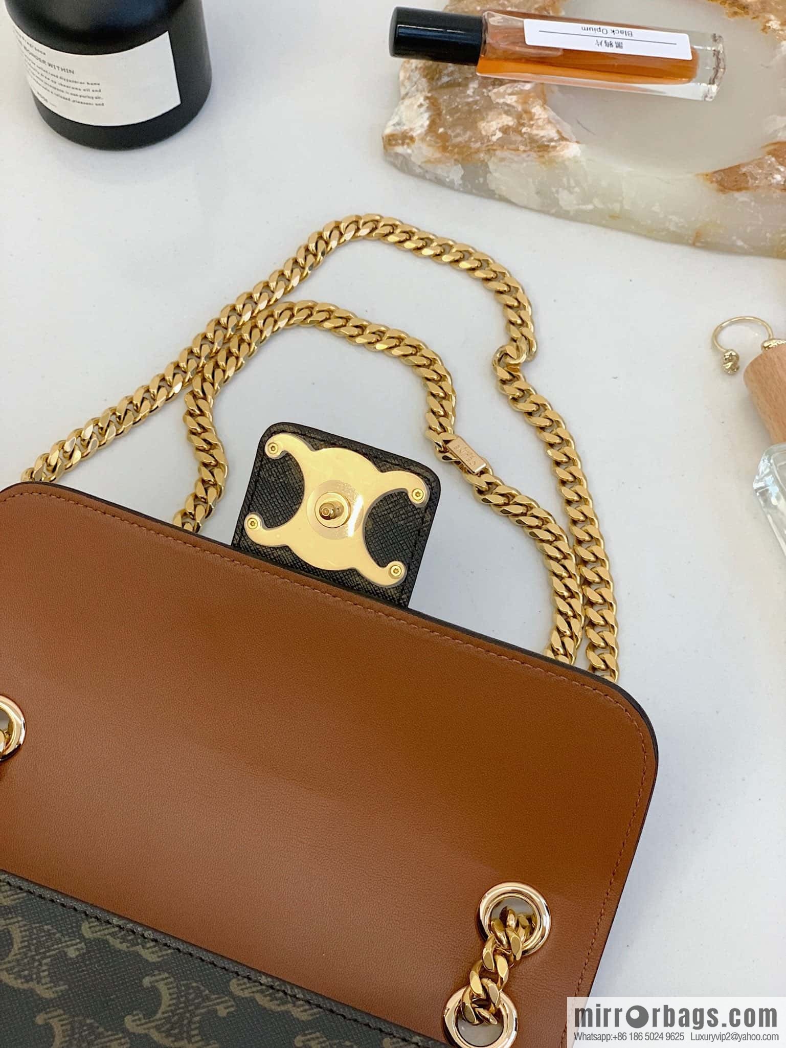 CELINE TEEN VICTOIRE small logo printed handbag 116592 old color