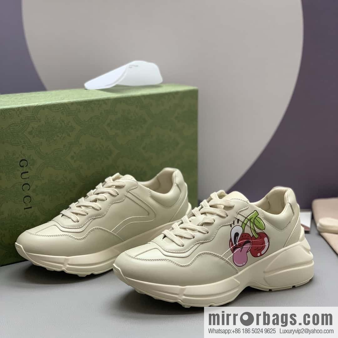 GUCCI women's retro sneakers
