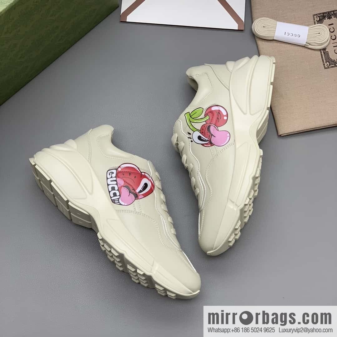 GUCCI women's retro sneakers