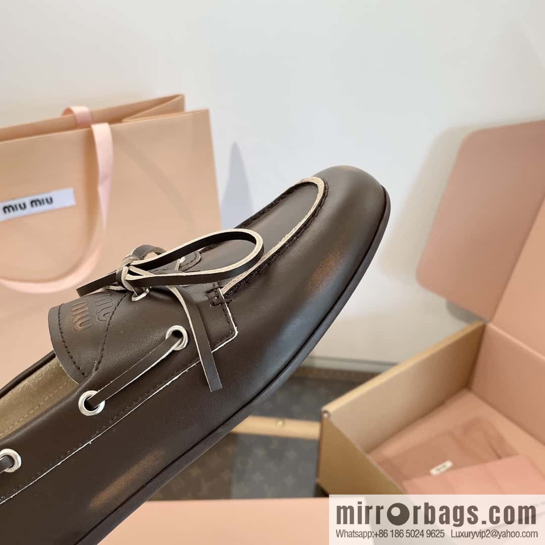 𝐌𝐢𝐮𝐌𝐢𝐮|| Miu Miu Bow Lace Up Sailing Flat Loafers