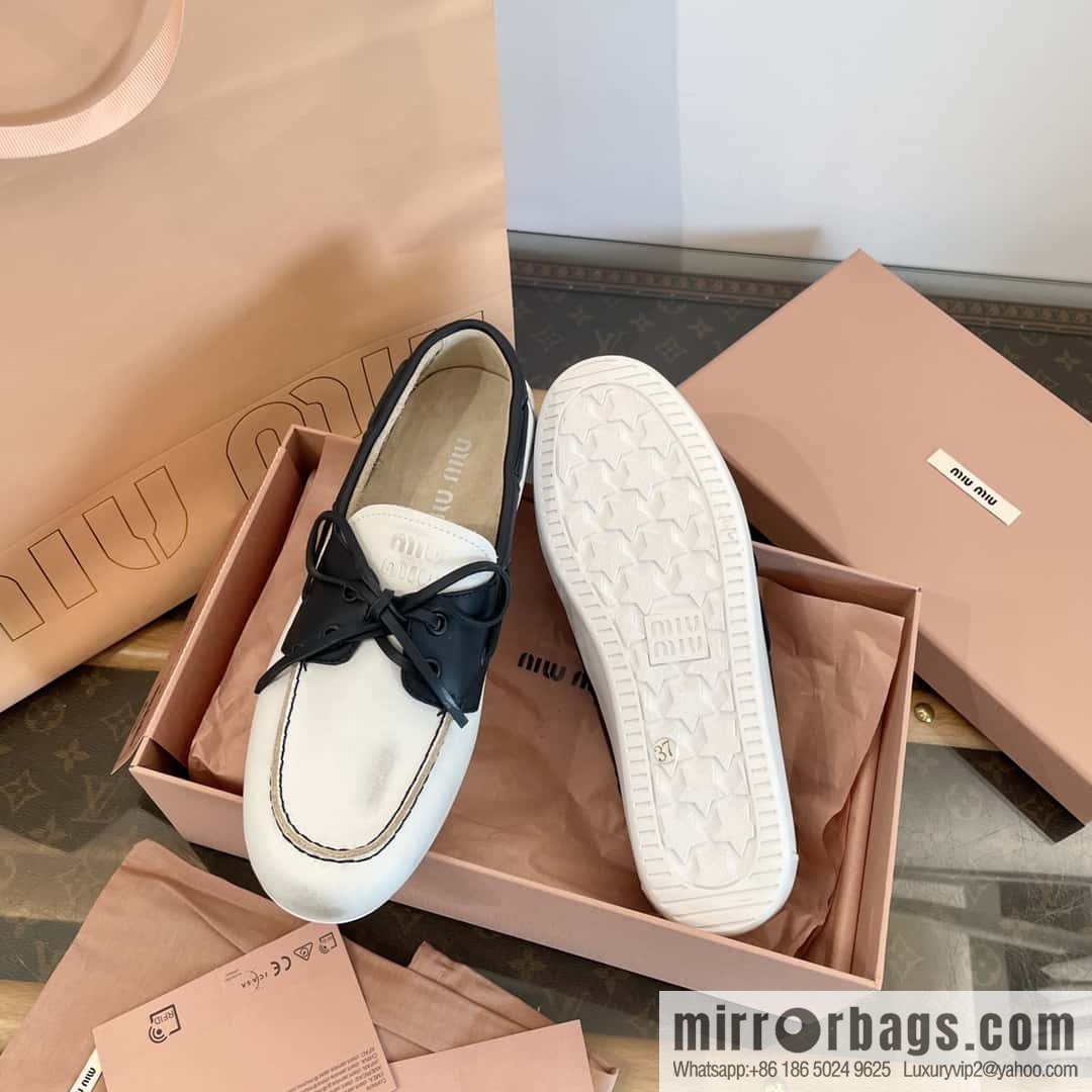 𝐌𝐢𝐮𝐌𝐢𝐮|| Miu Miu Bow Lace Up Sailing Flat Loafers
