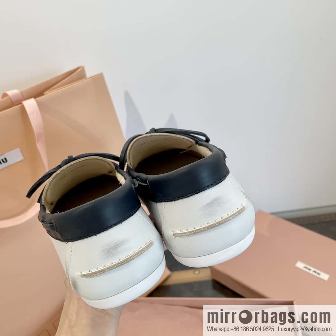 𝐌𝐢𝐮𝐌𝐢𝐮|| Miu Miu Bow Lace Up Sailing Flat Loafers