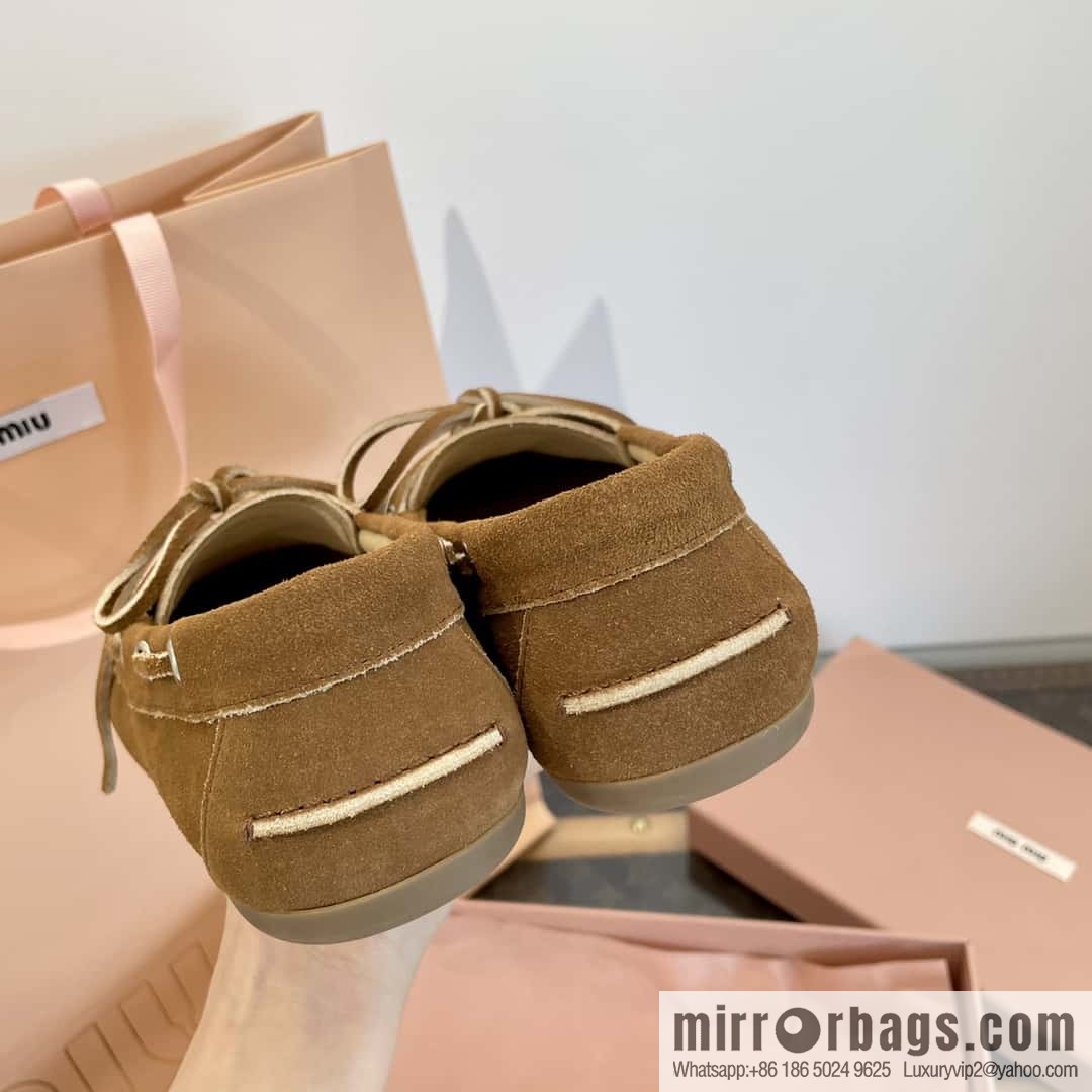 𝐌𝐢𝐮𝐌𝐢𝐮|| Miu Miu Bow Lace Up Sailing Flat Loafers