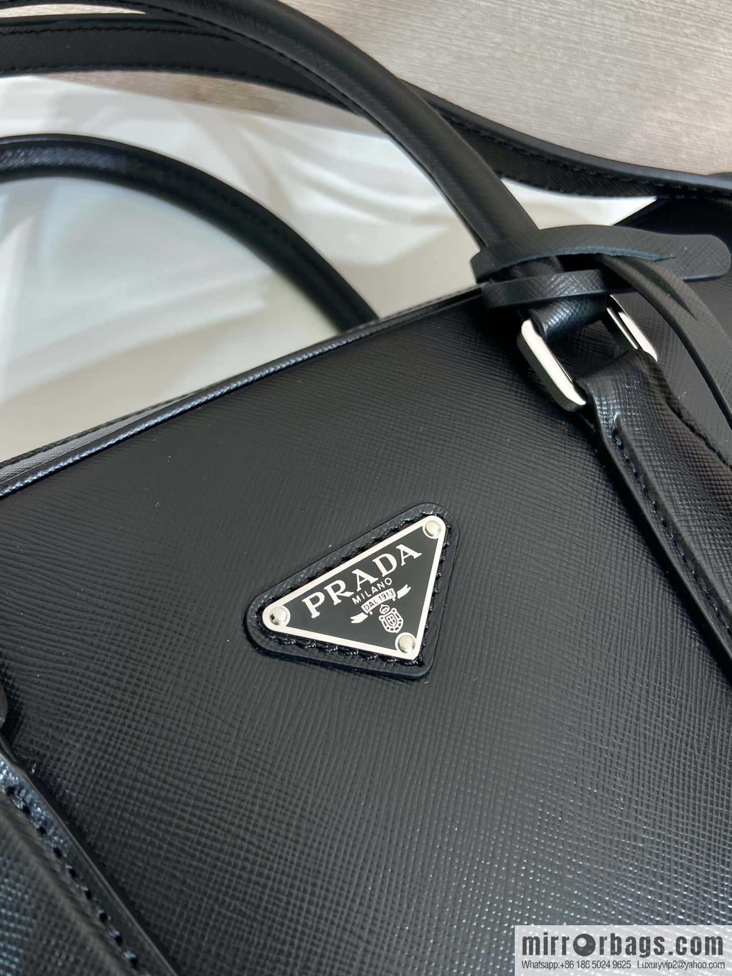 PRADA P new briefcase 0368 black
