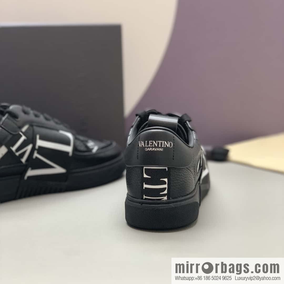Valentino Valentino 🔥 men's and women's sneakers