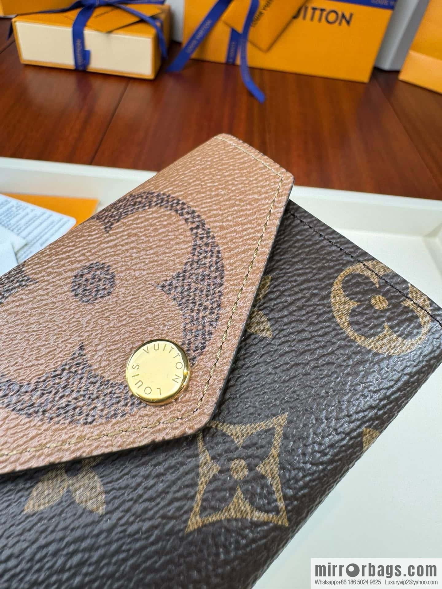 LV M80725 Premium