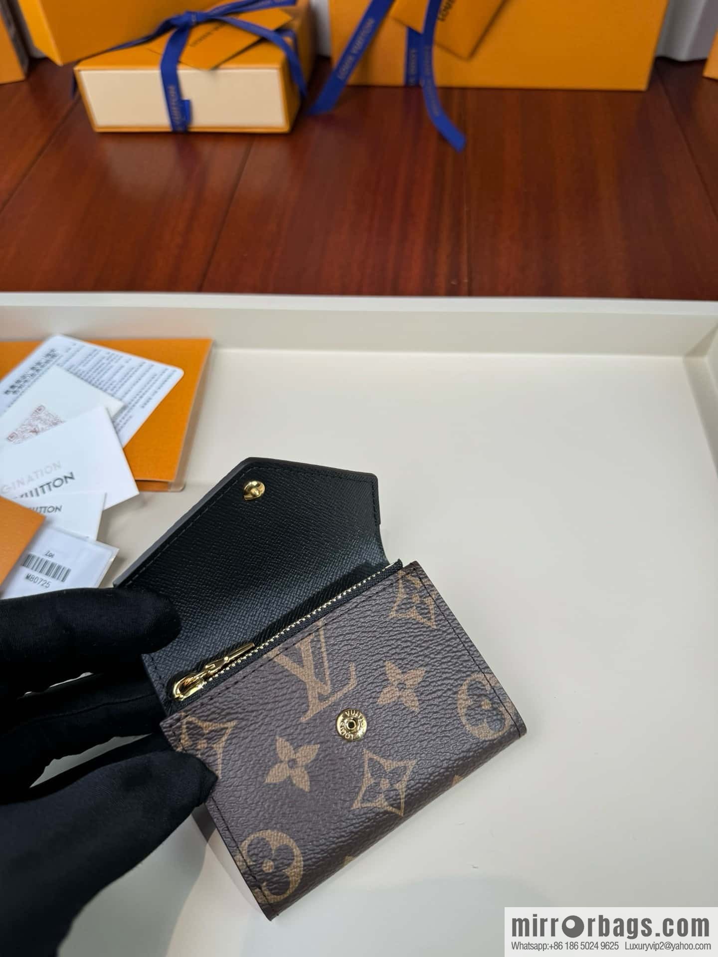 LV M80725 Premium