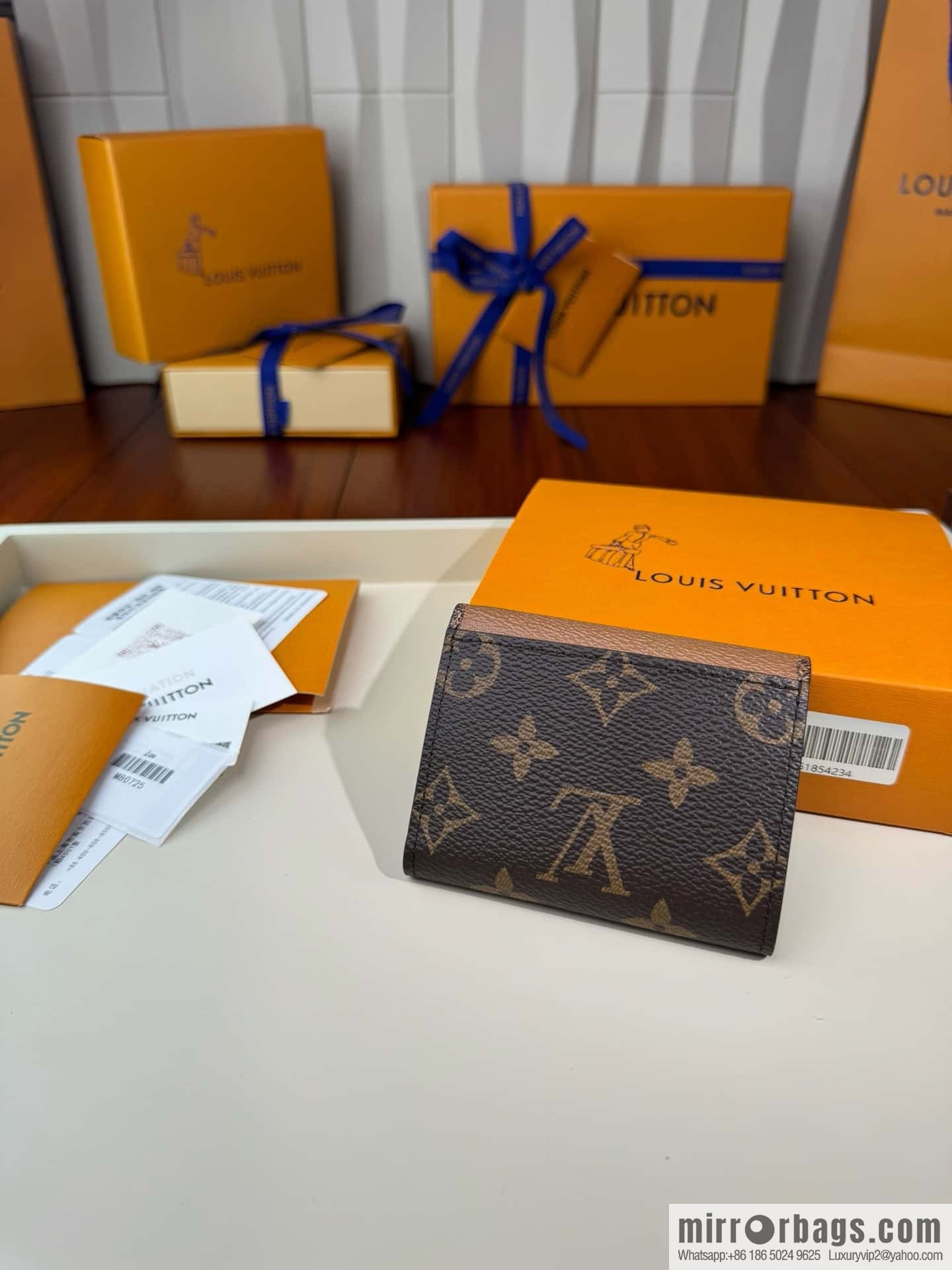 LV M80725 Premium