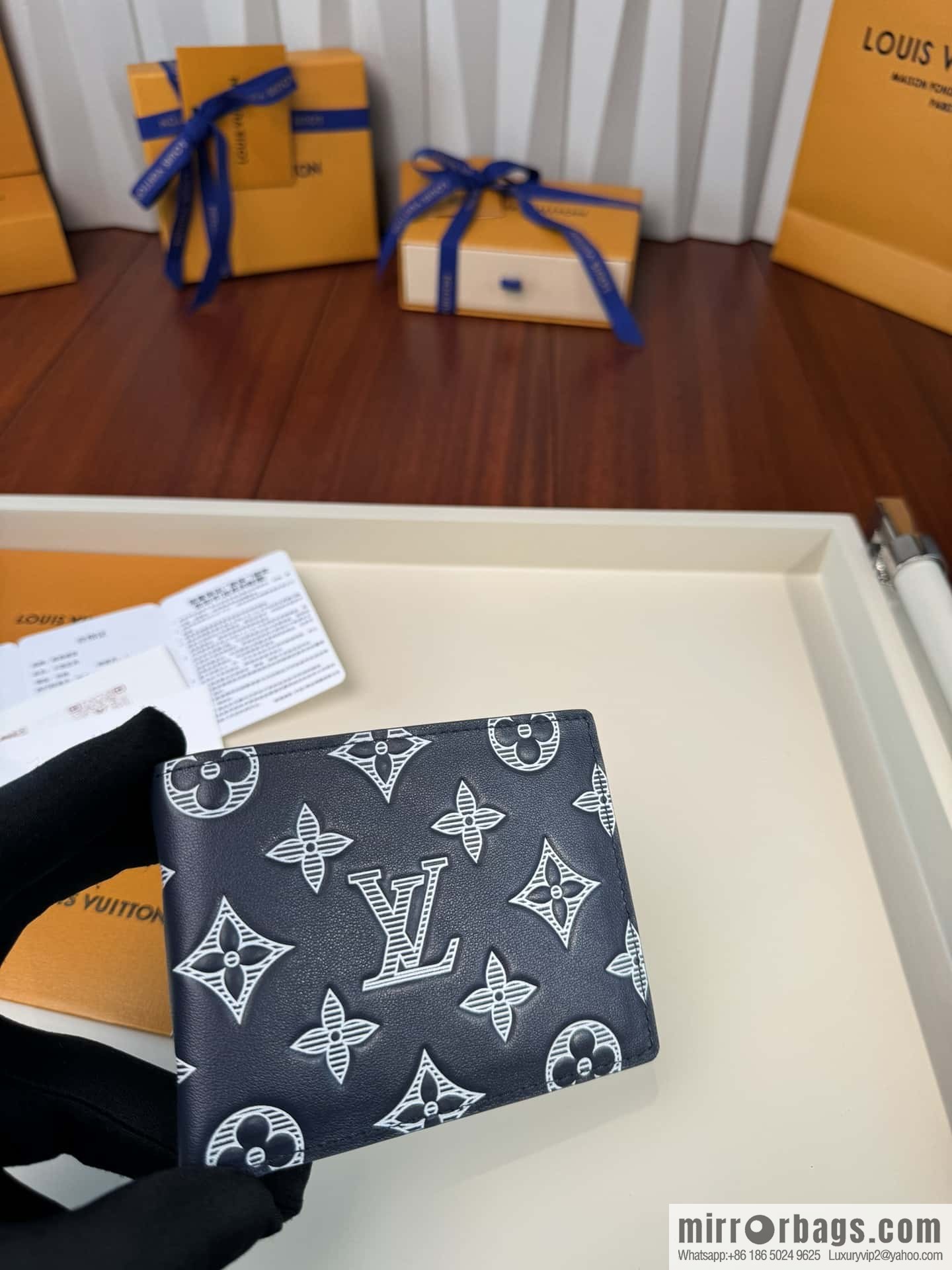 LV M83379 Premium