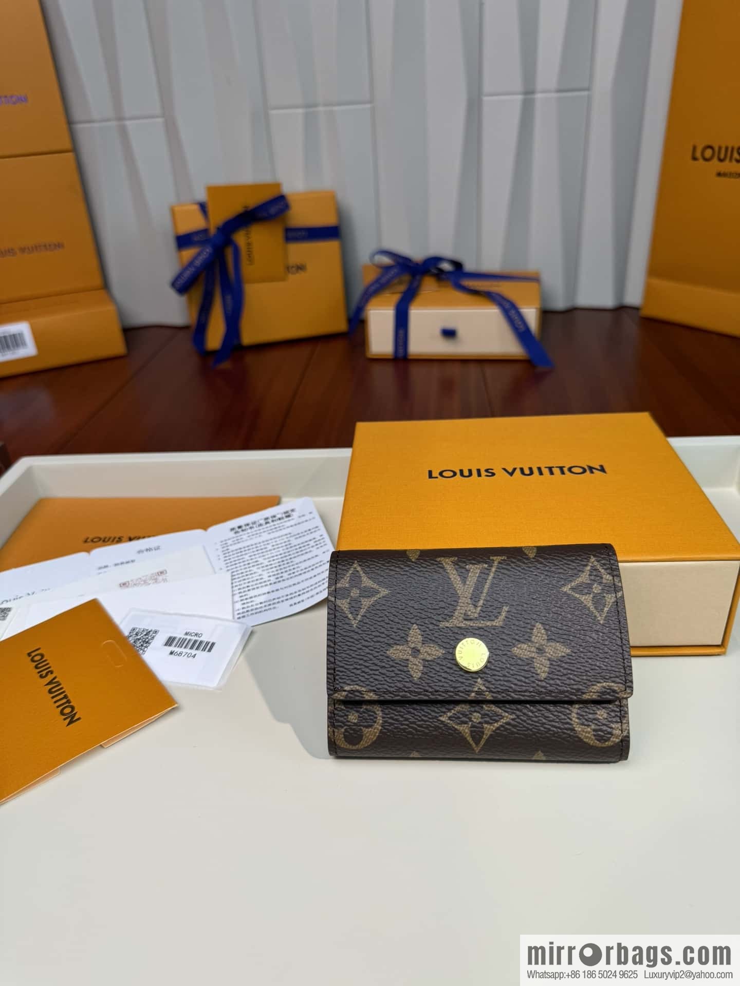LV M68704 Premium