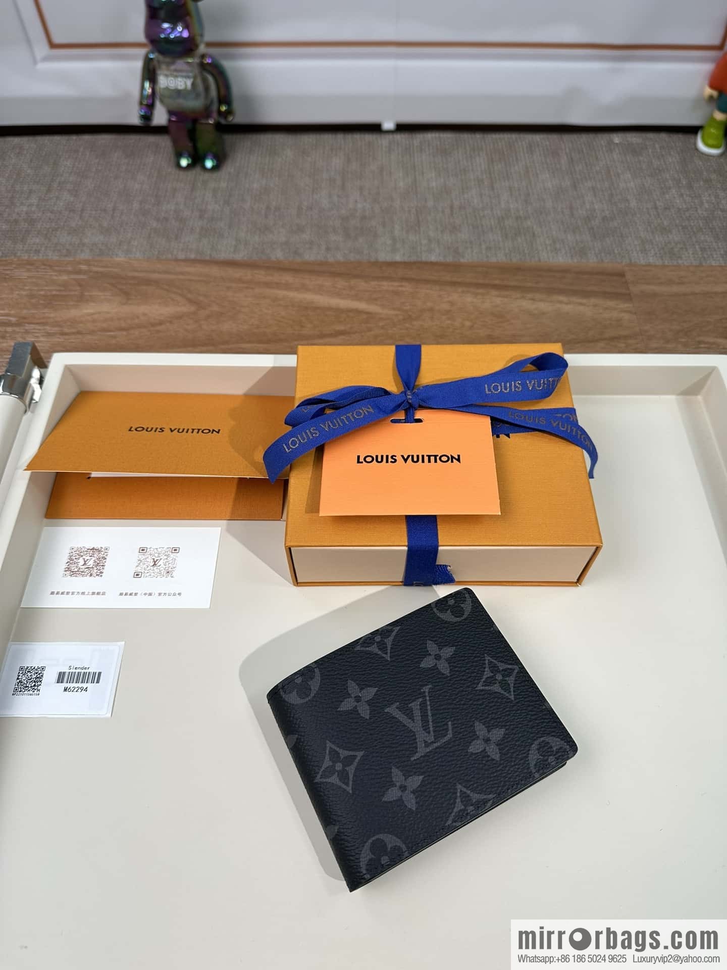 LV M62294 Premium