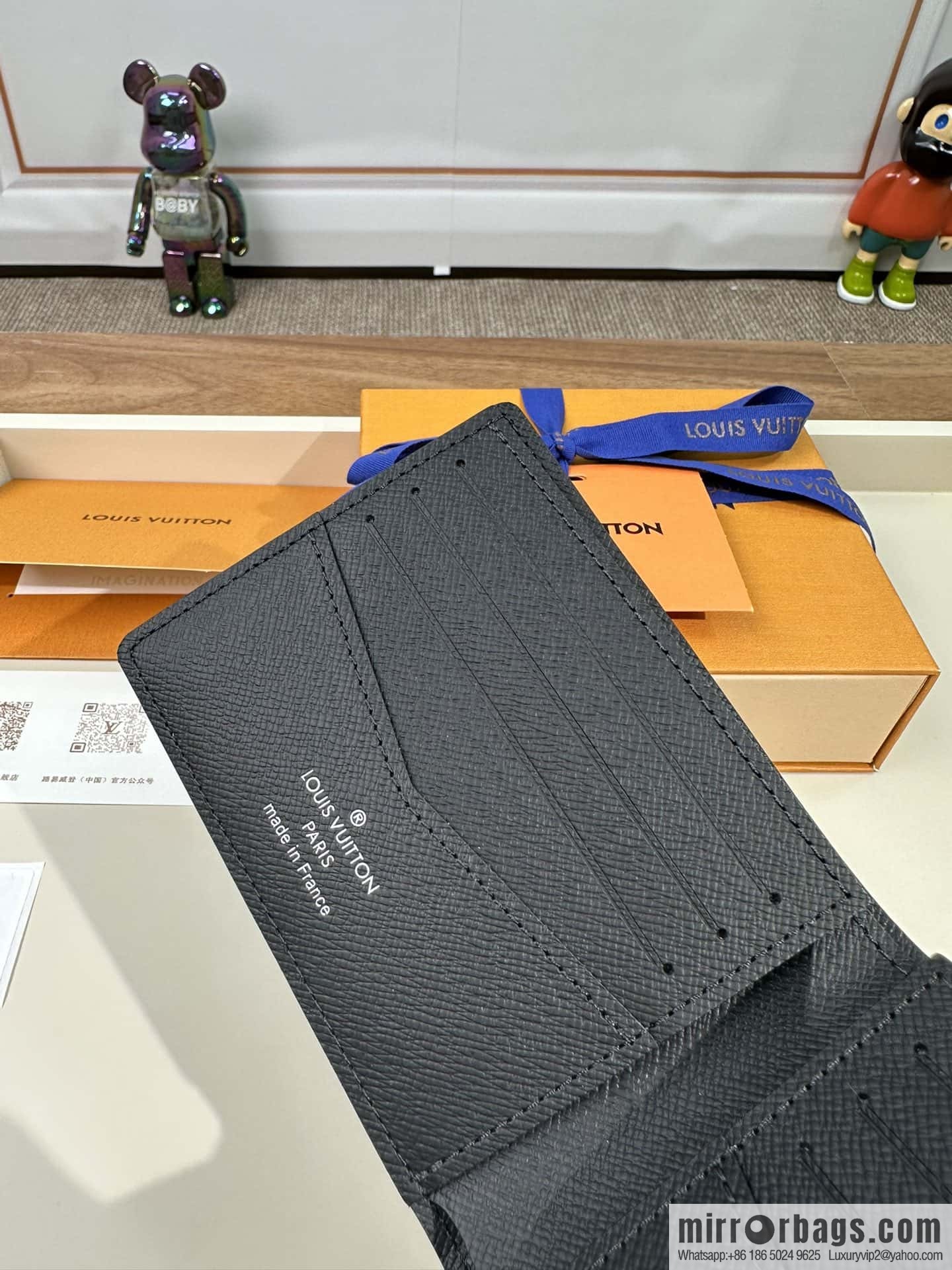 LV M62294 Premium