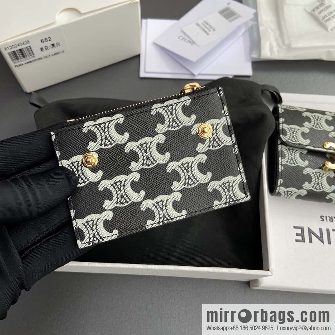 Celine TRIOMPHE logo printed short wallet 10l652DS3.04LU653