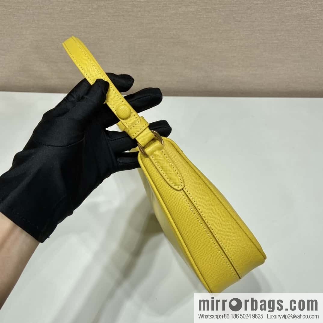 Prada 1BC204B Hand carry/armpit bag/crossbody bag