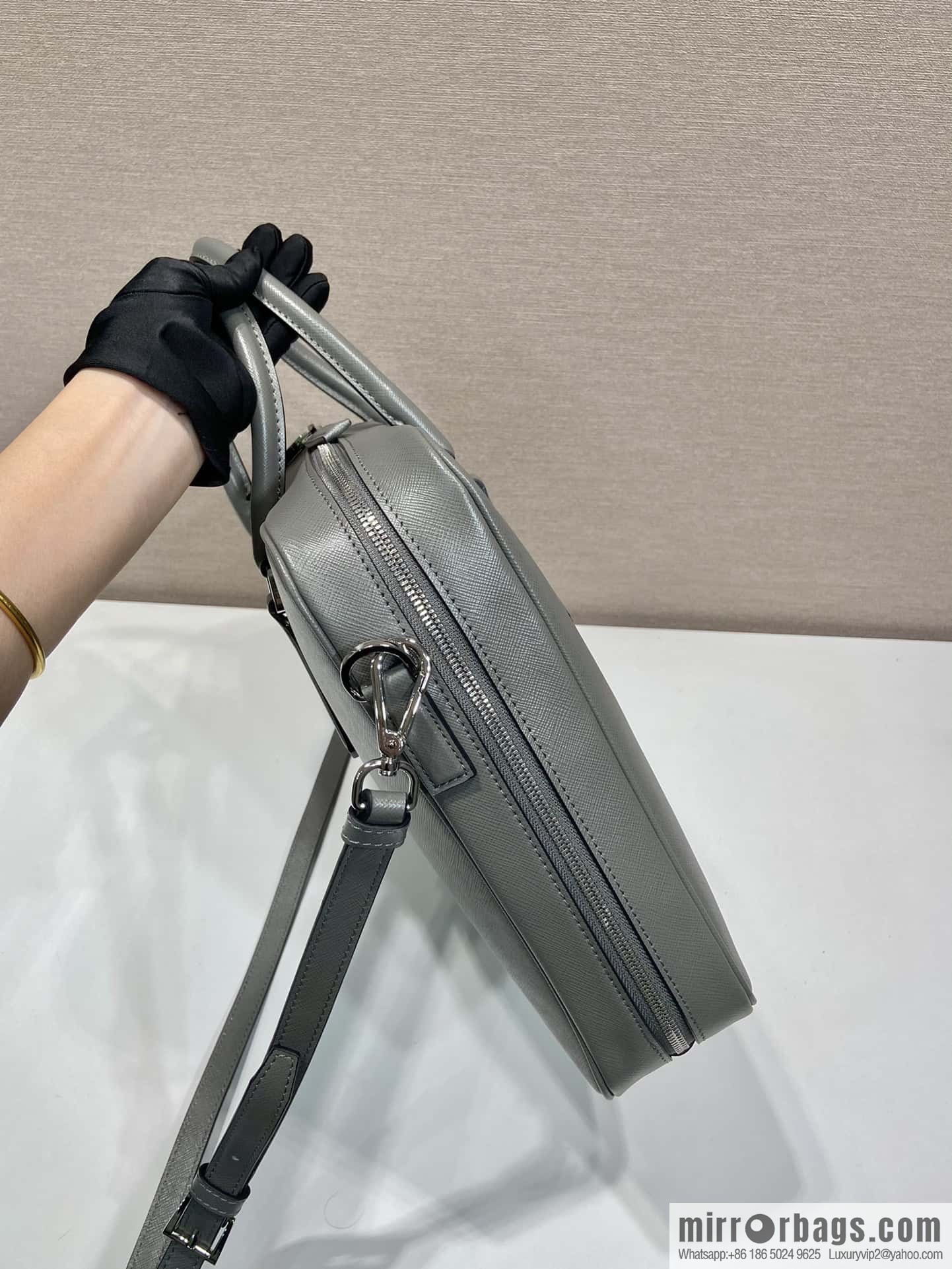 Prada 2VE011 💼💼 latest men's bag