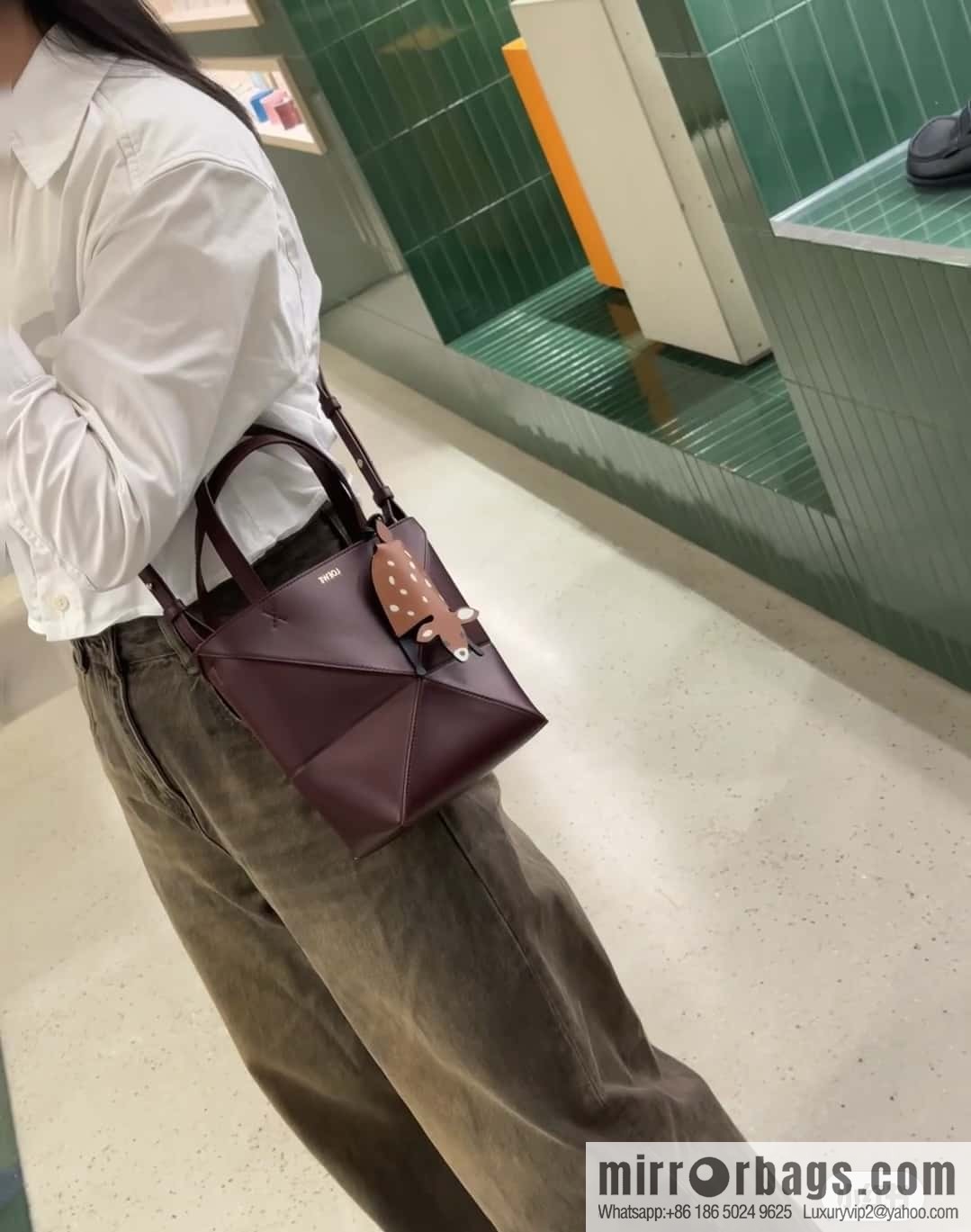 LOEWE puzzle folding series foldable tote bag 0695 burgundy