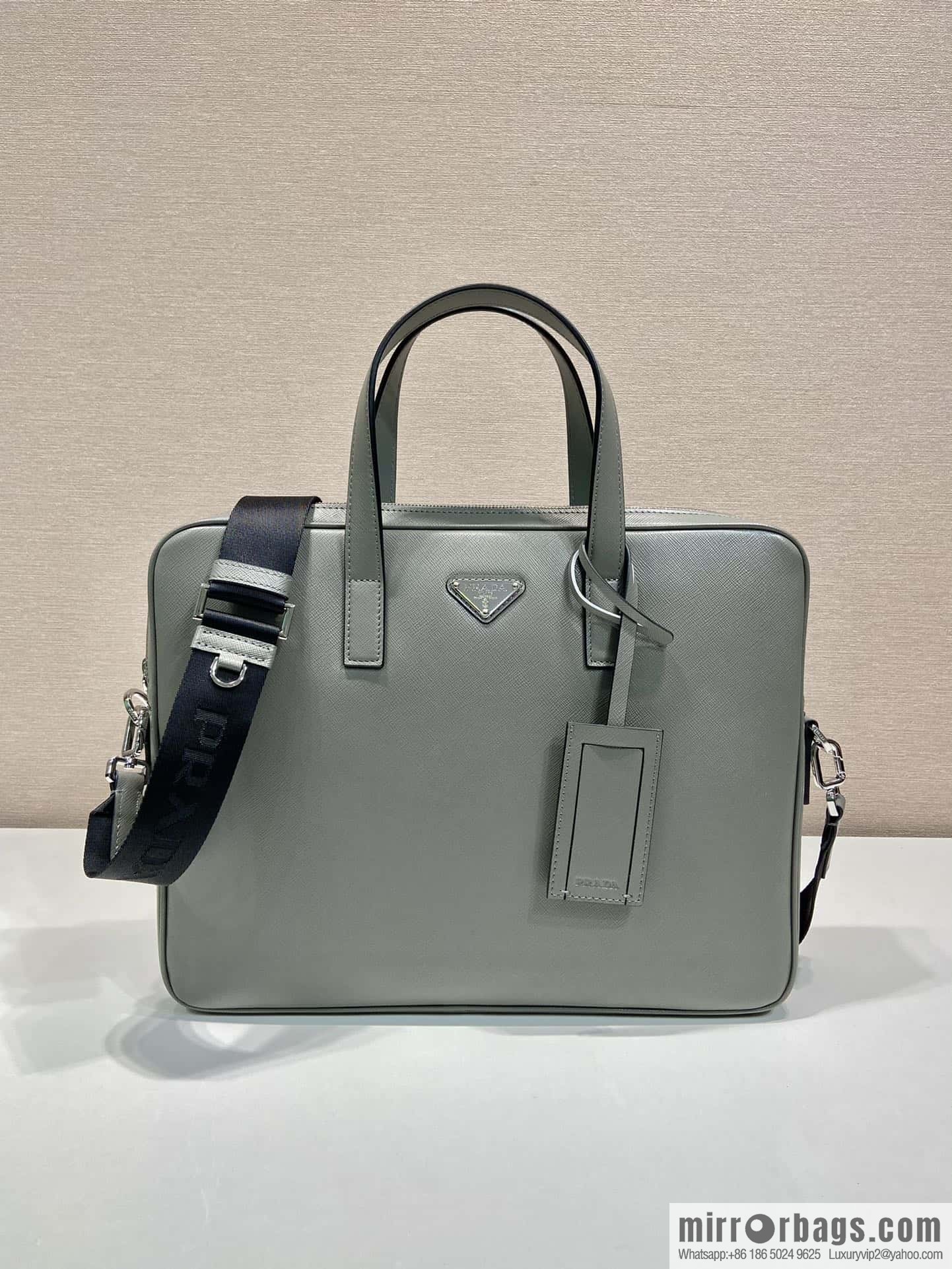 Prada 🎉 new briefcase 🎉 2VE368🎉