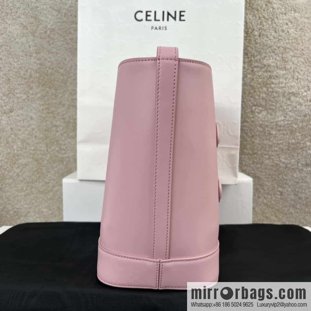 CELINE CUIR TRIOMPHE Small smooth leather bucket bag 198243