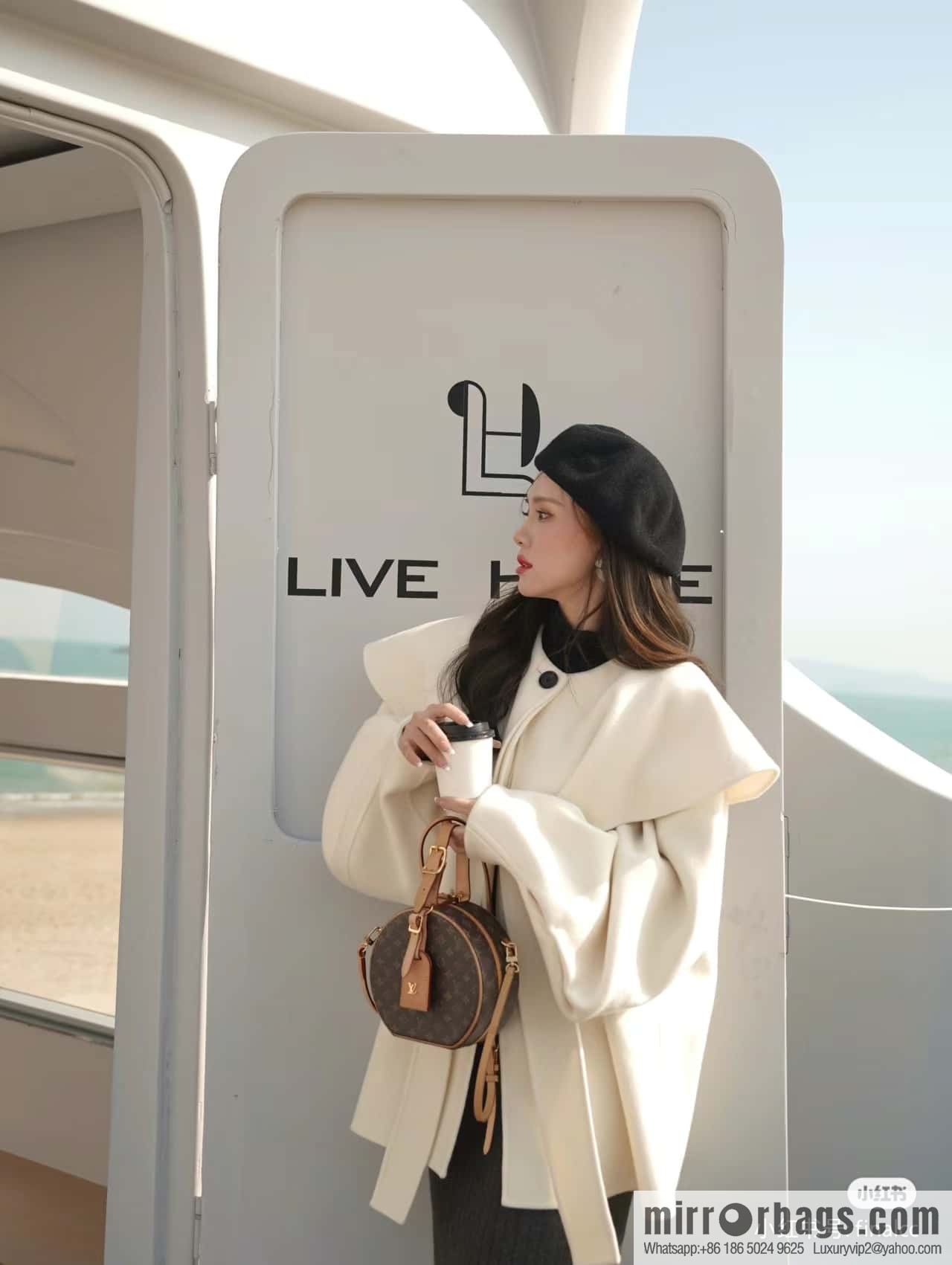 LV M43514 PETITE BOIZTE CHAPEAU BAG